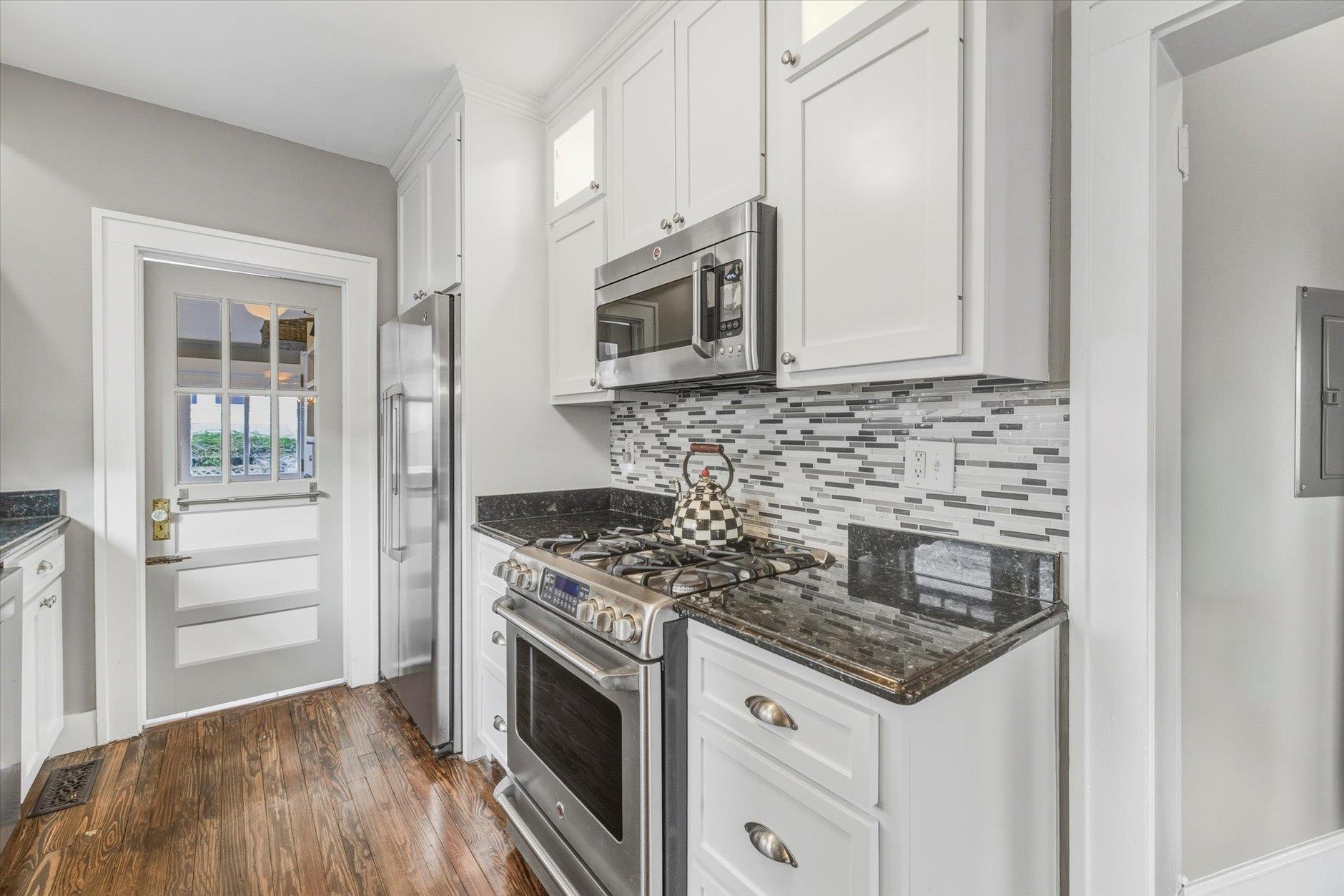 730 E 6Th Avenue Unit: 2