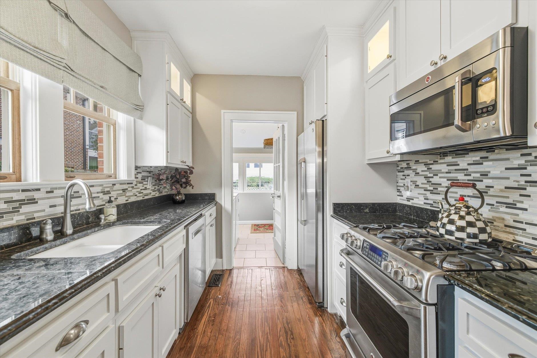 730 E 6Th Avenue Unit: 2