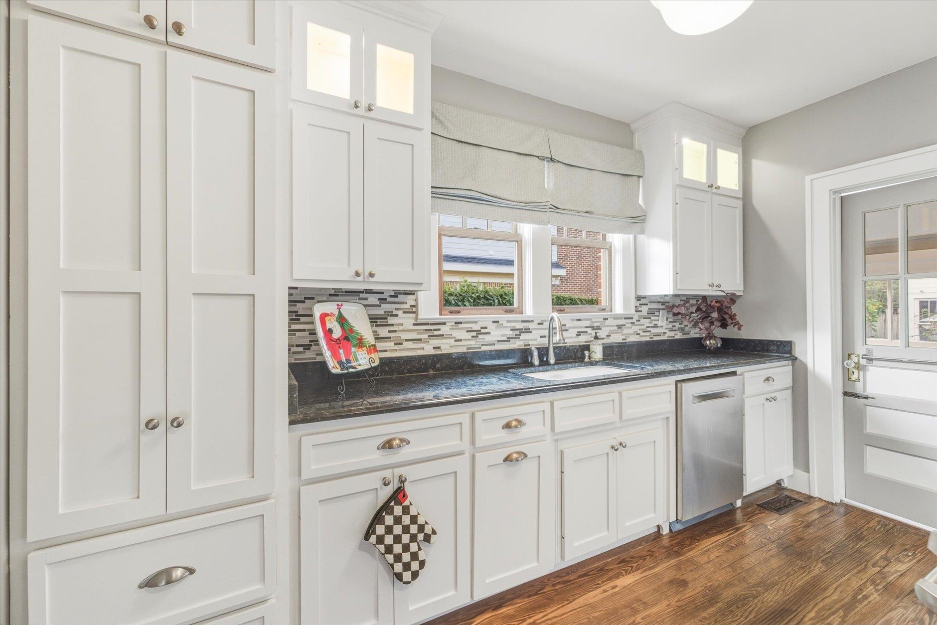 730 E 6Th Avenue Unit: 2