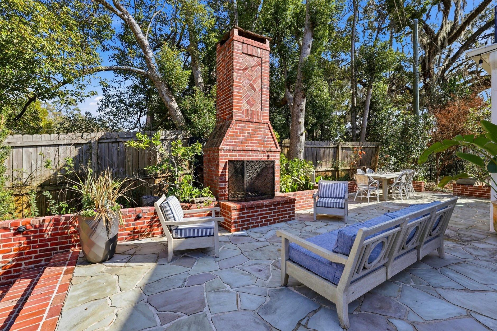 730 E 6Th Avenue Unit: 2