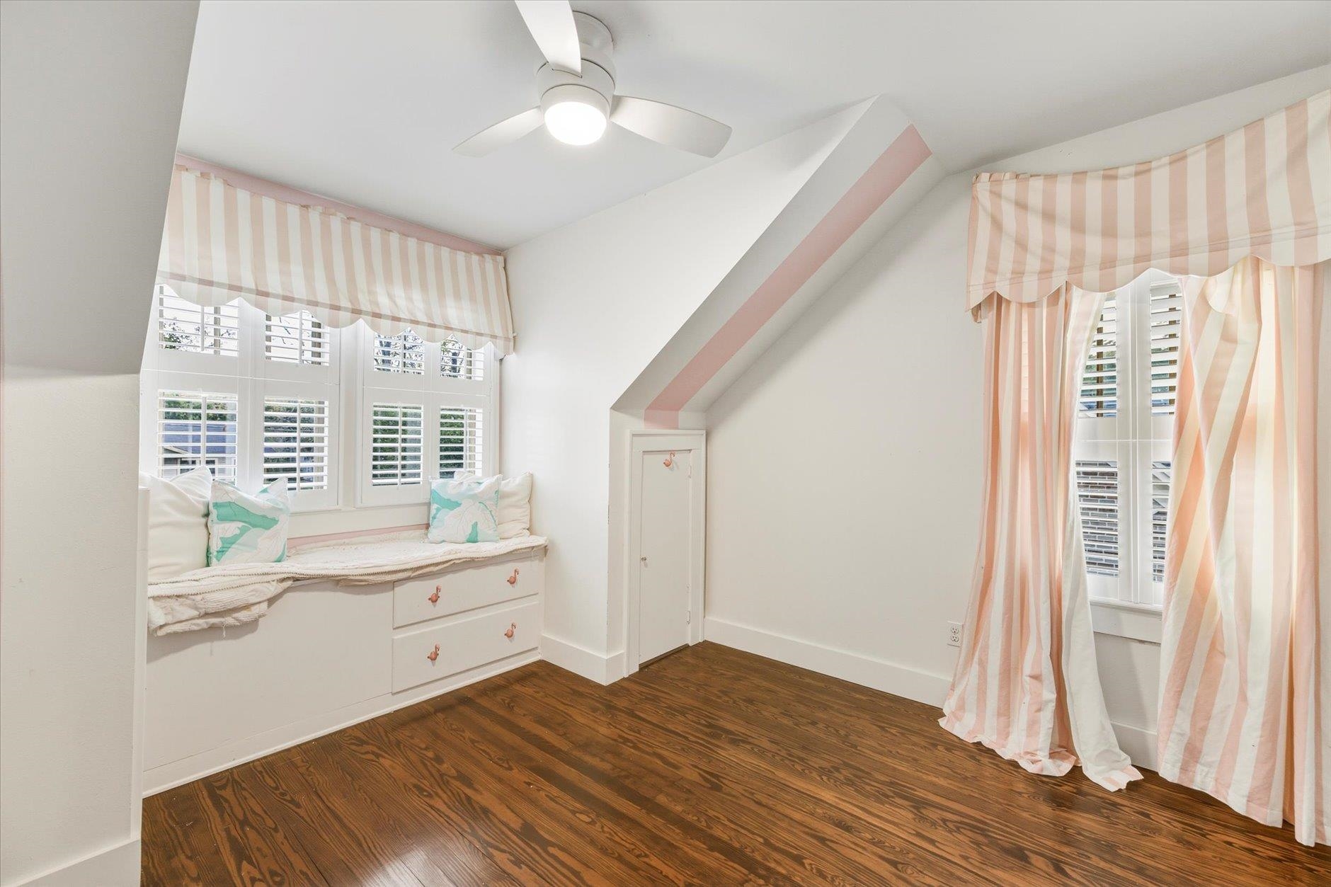 730 E 6Th Avenue Unit: 2