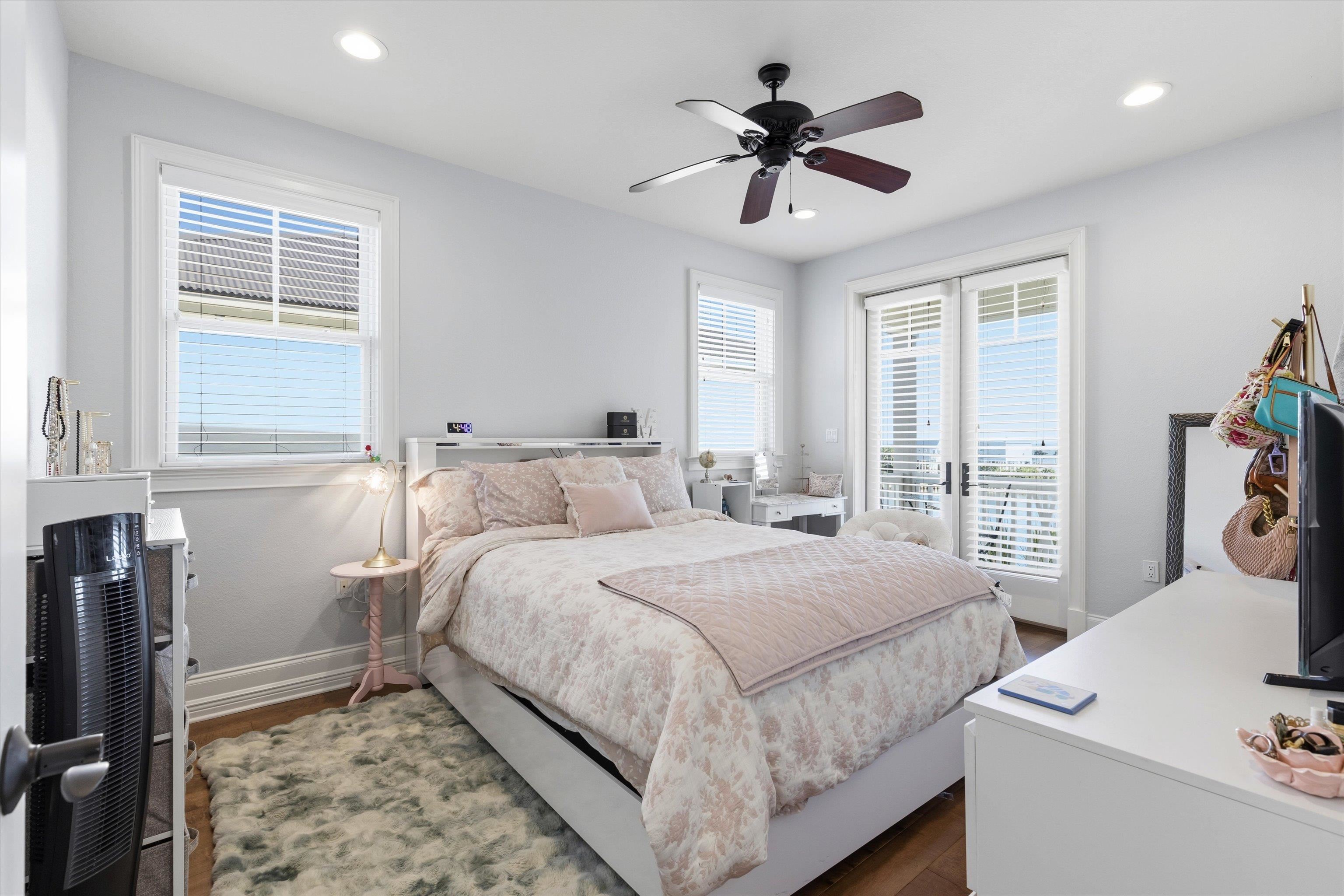 29 WALKER CREEK Drive