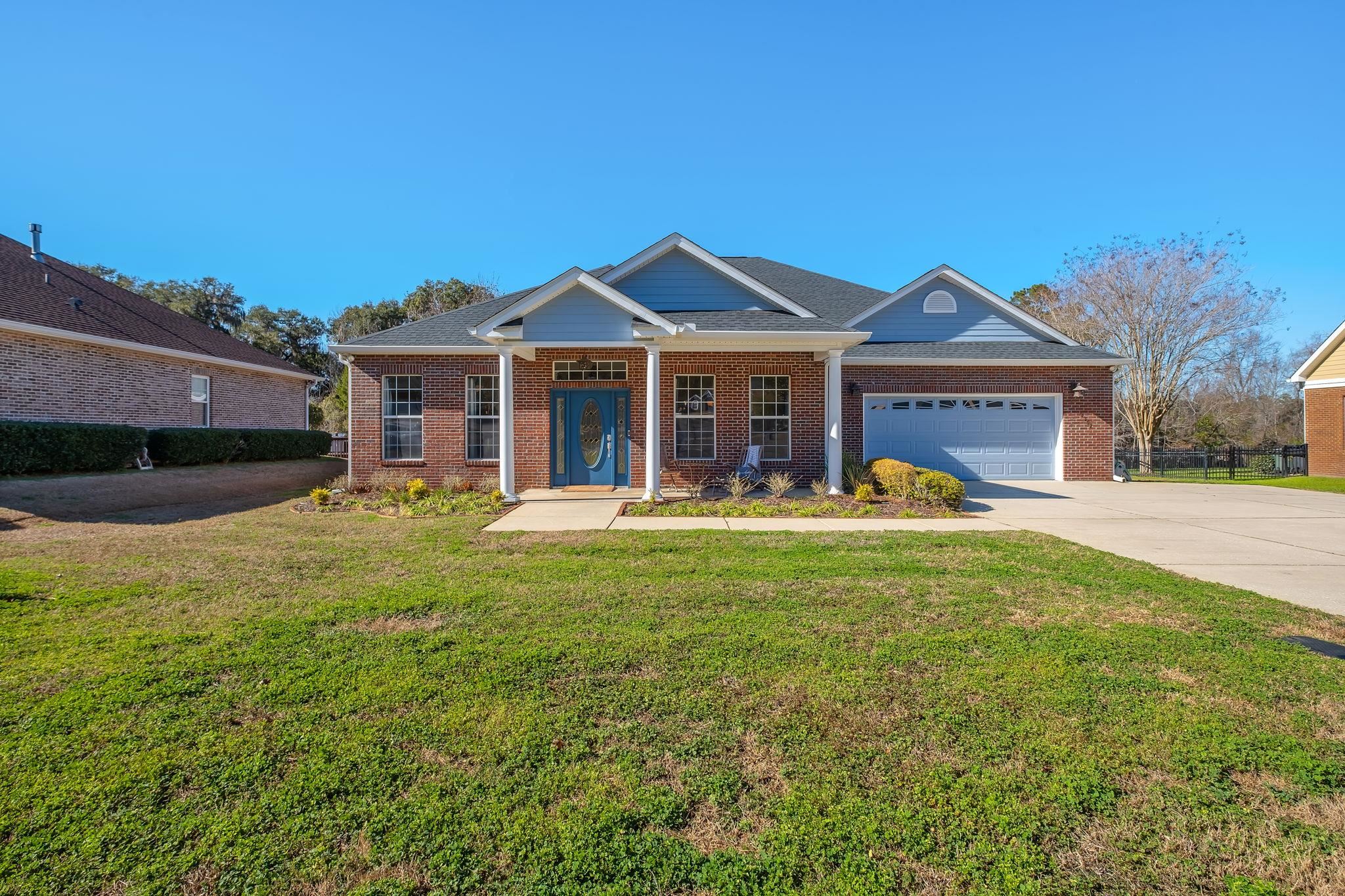 3352 Lake Run Drive
