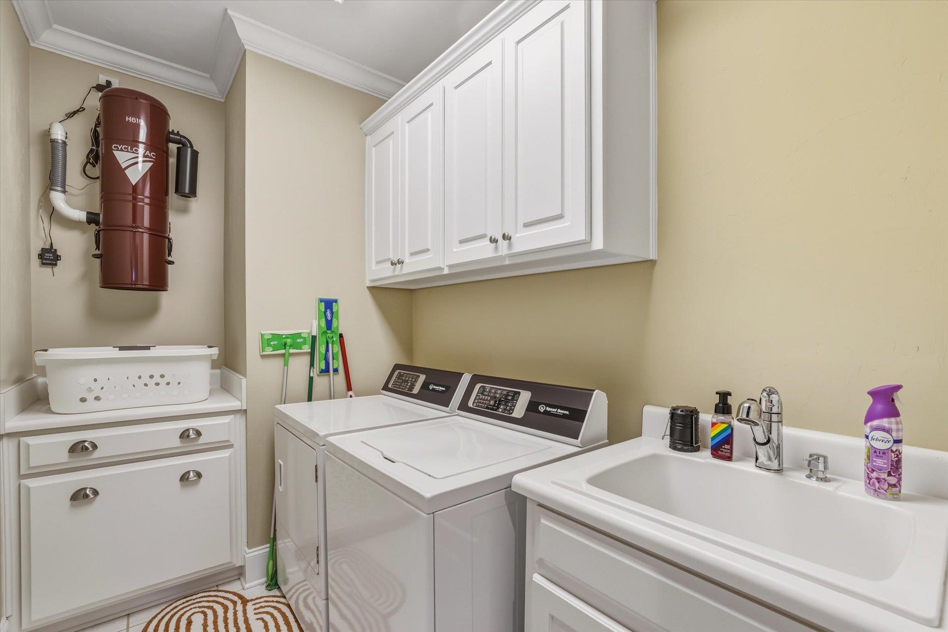 3592 Mossy Creek Lane