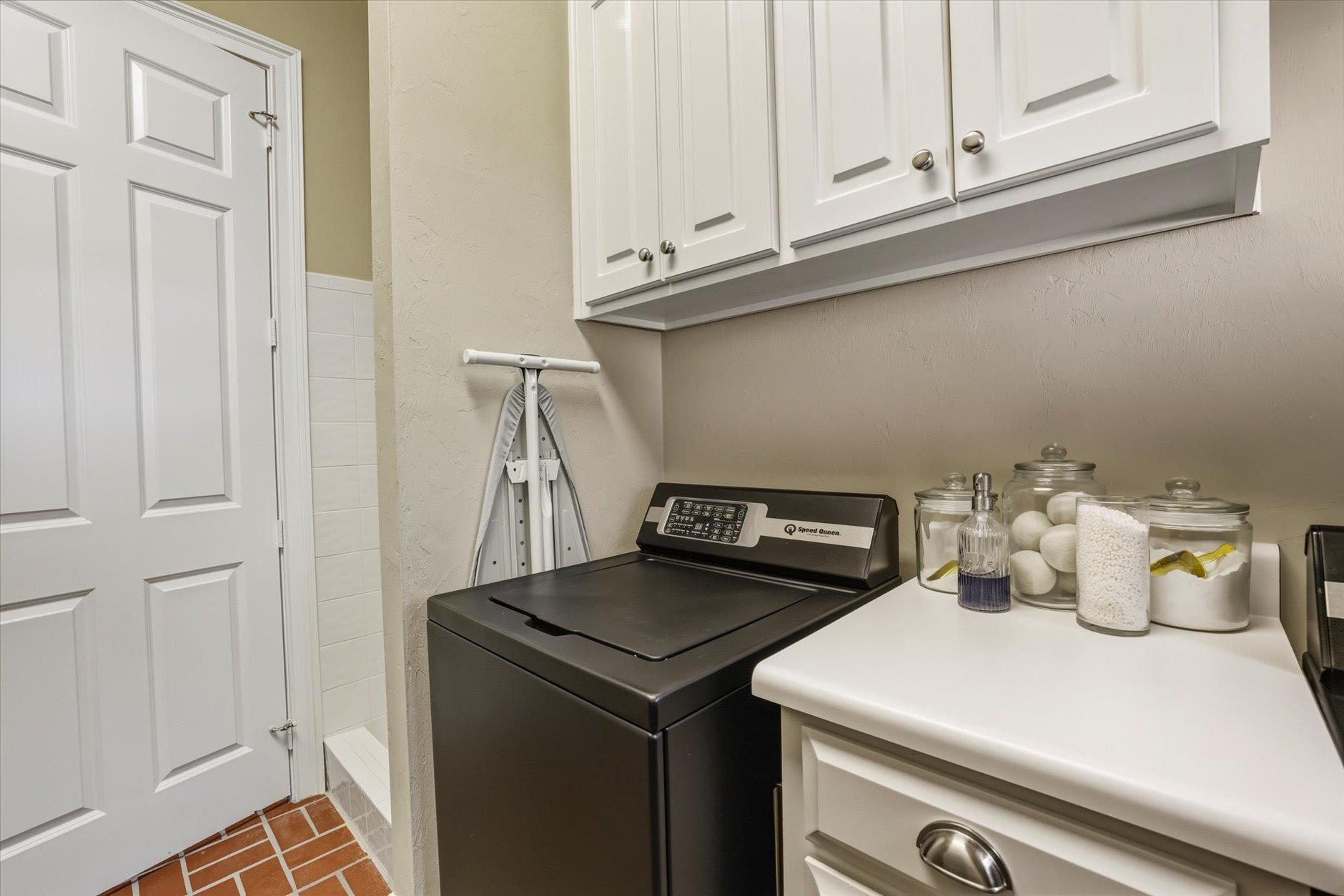 3592 Mossy Creek Lane