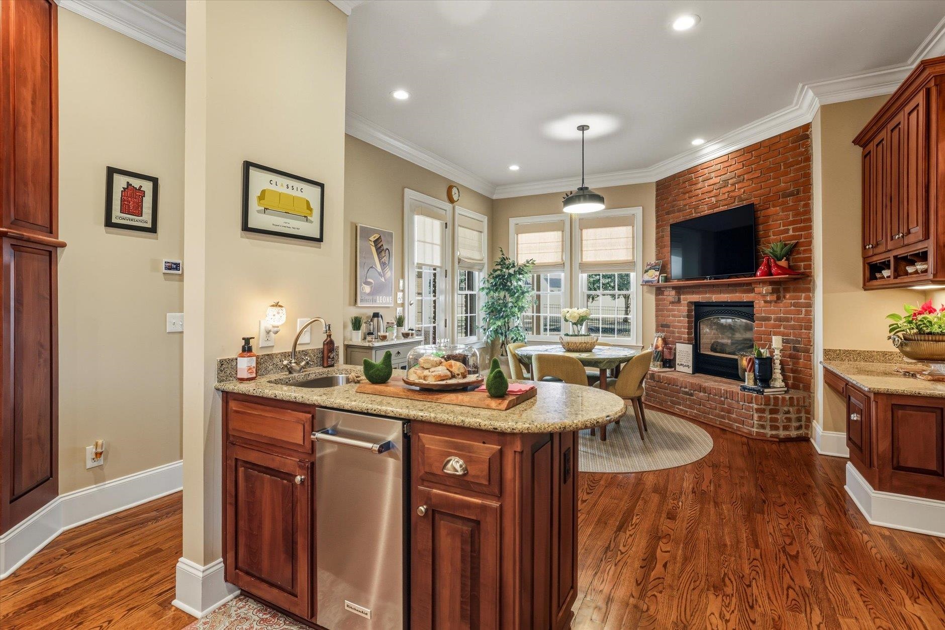 3592 Mossy Creek Lane