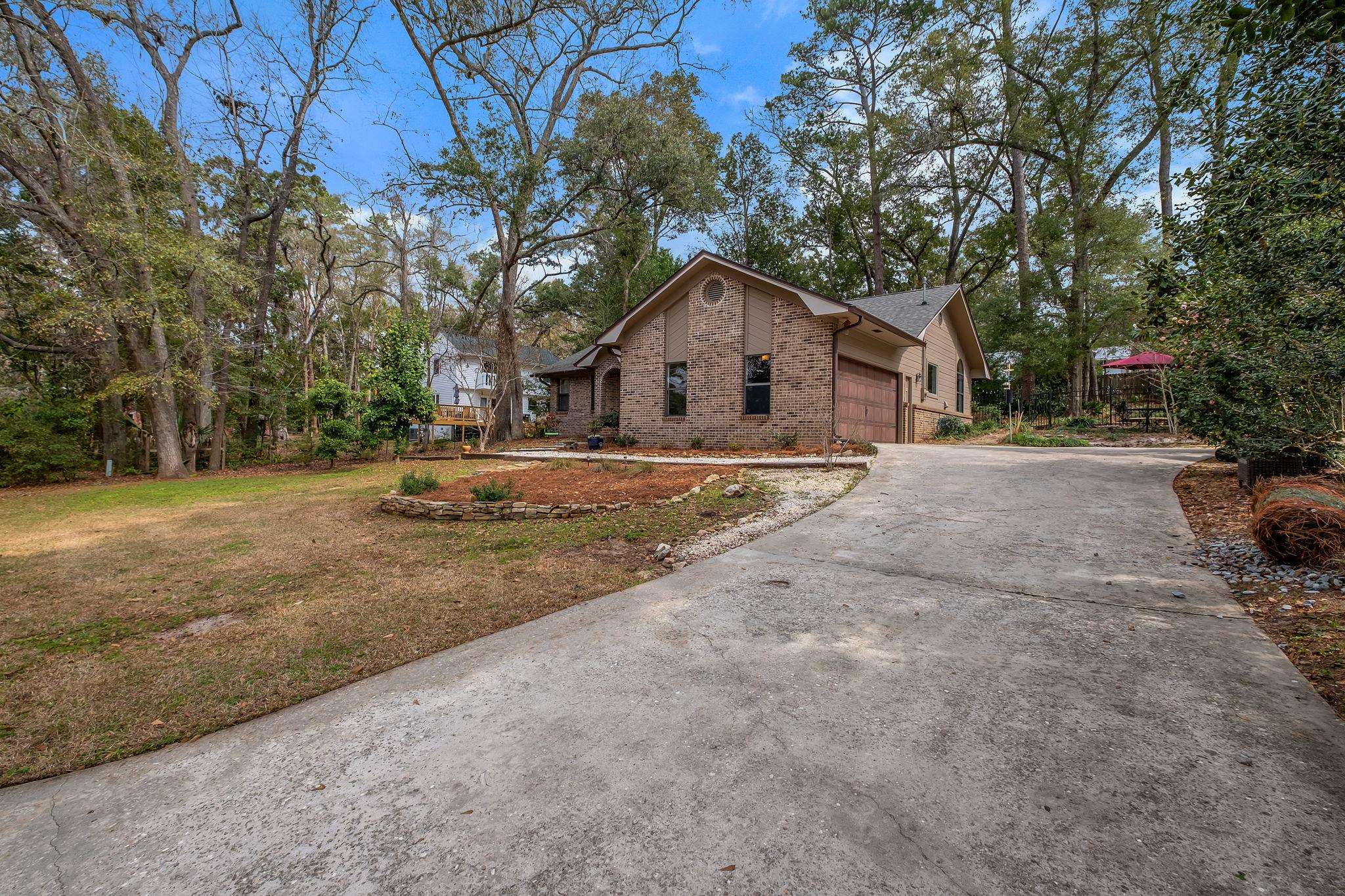 1521 Kessel Drive