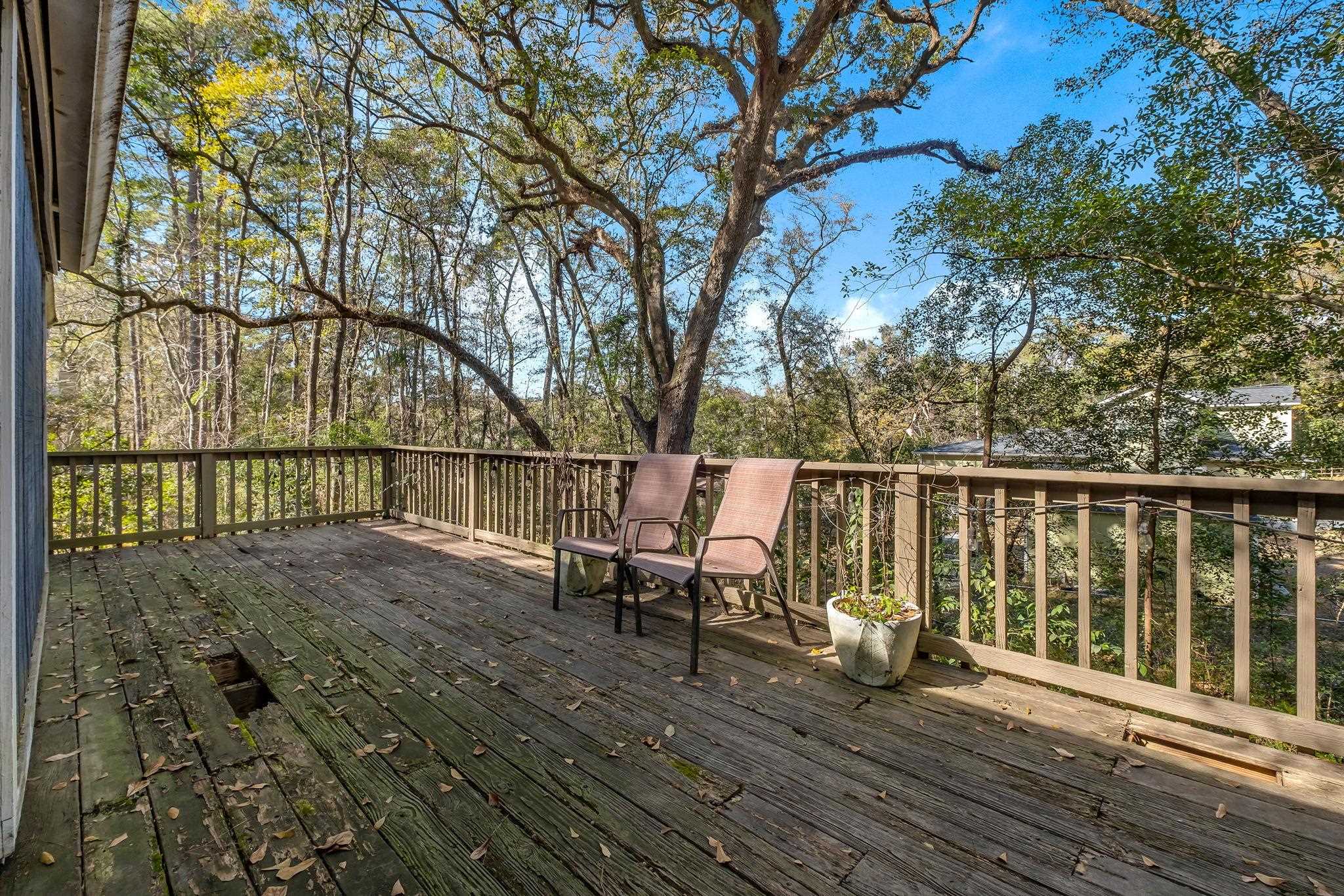 810 ALLIEGOOD Avenue