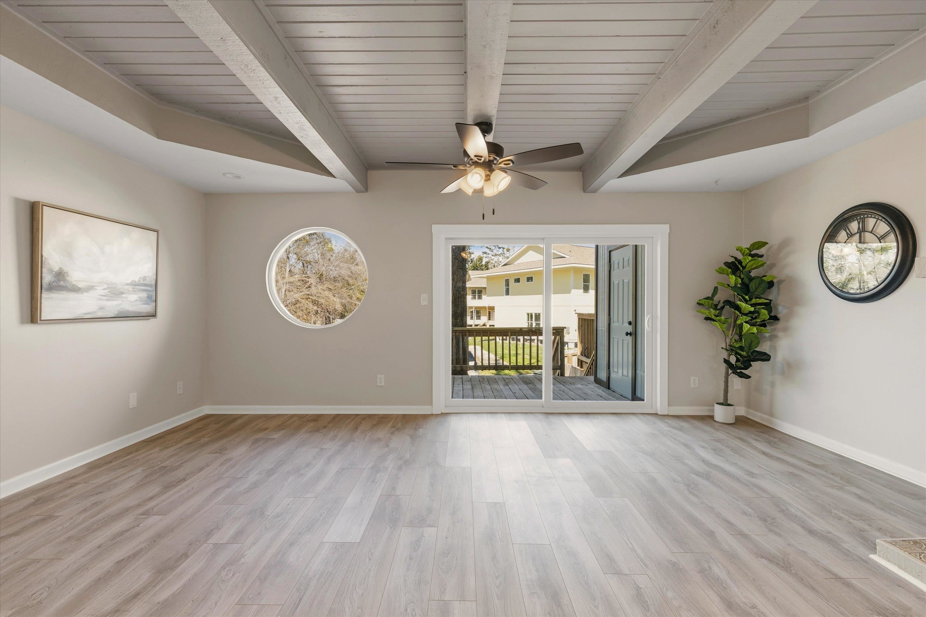 1558 Three Lantern Lane
