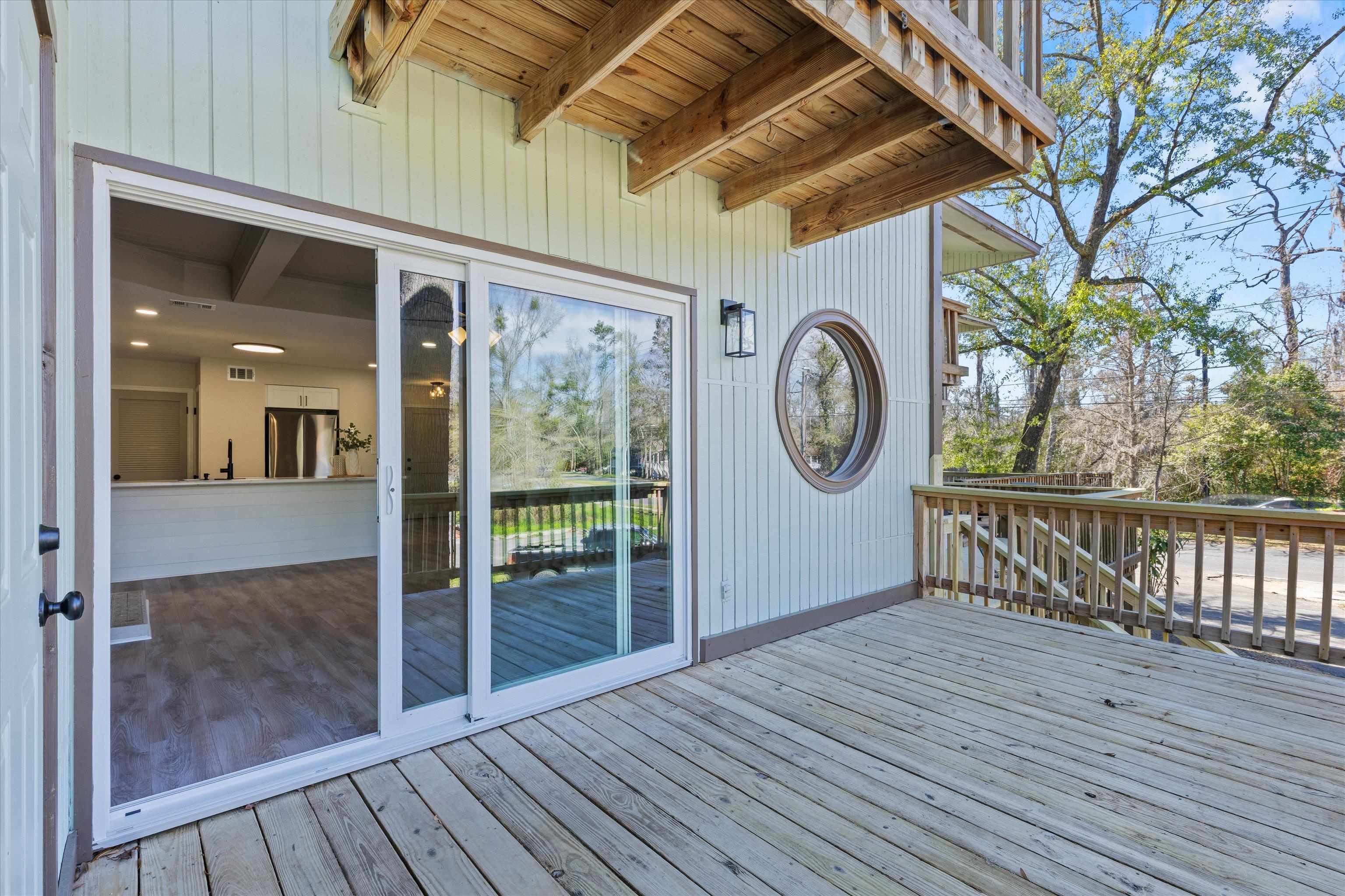 1558 Three Lantern Lane