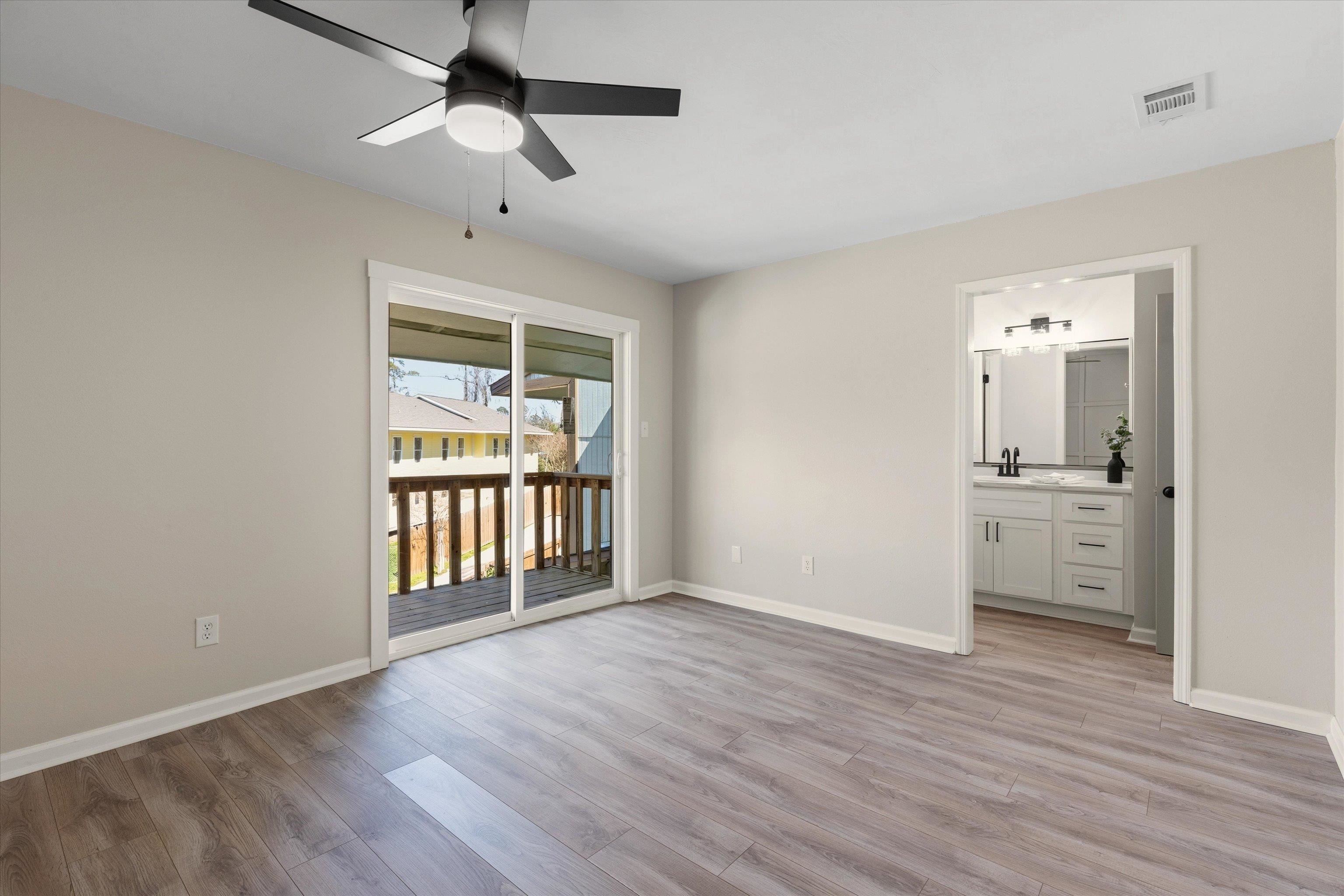 1558 Three Lantern Lane