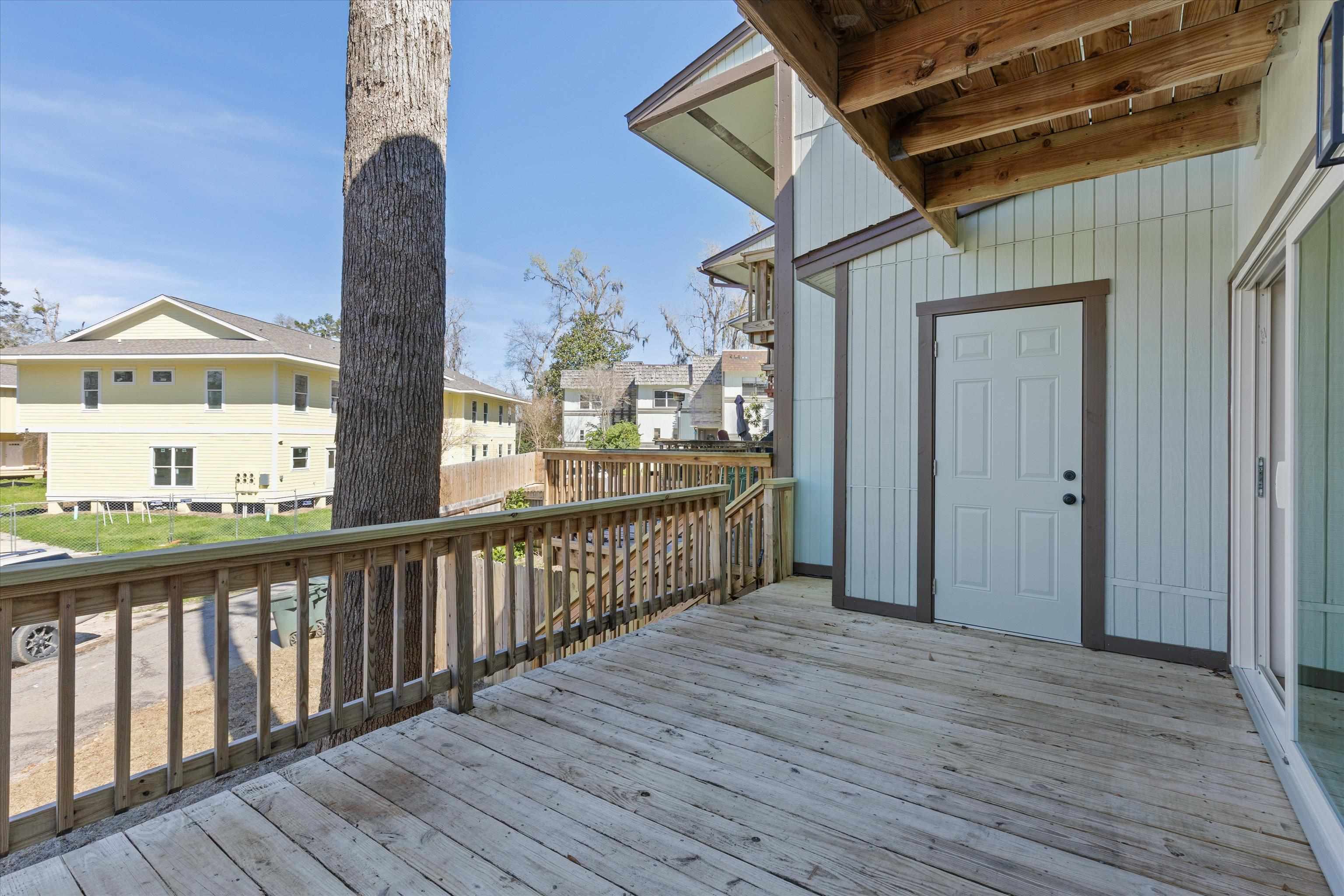 1558 Three Lantern Lane