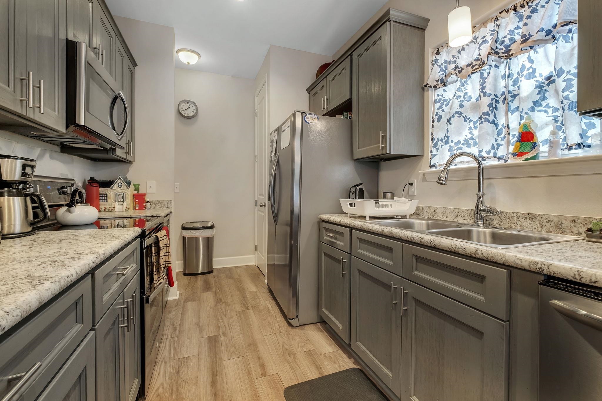 4500 River Breeze Lane