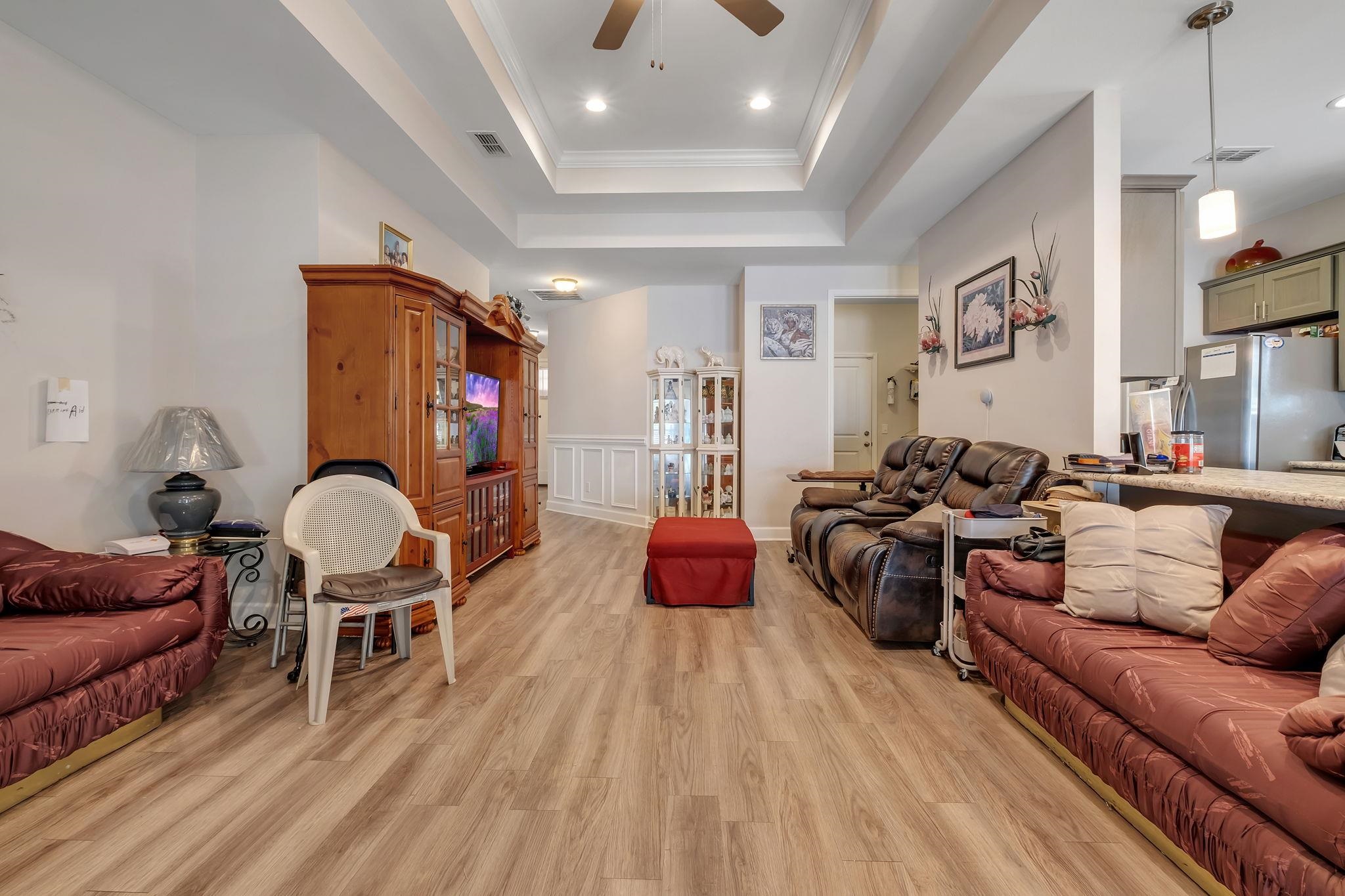 4500 River Breeze Lane