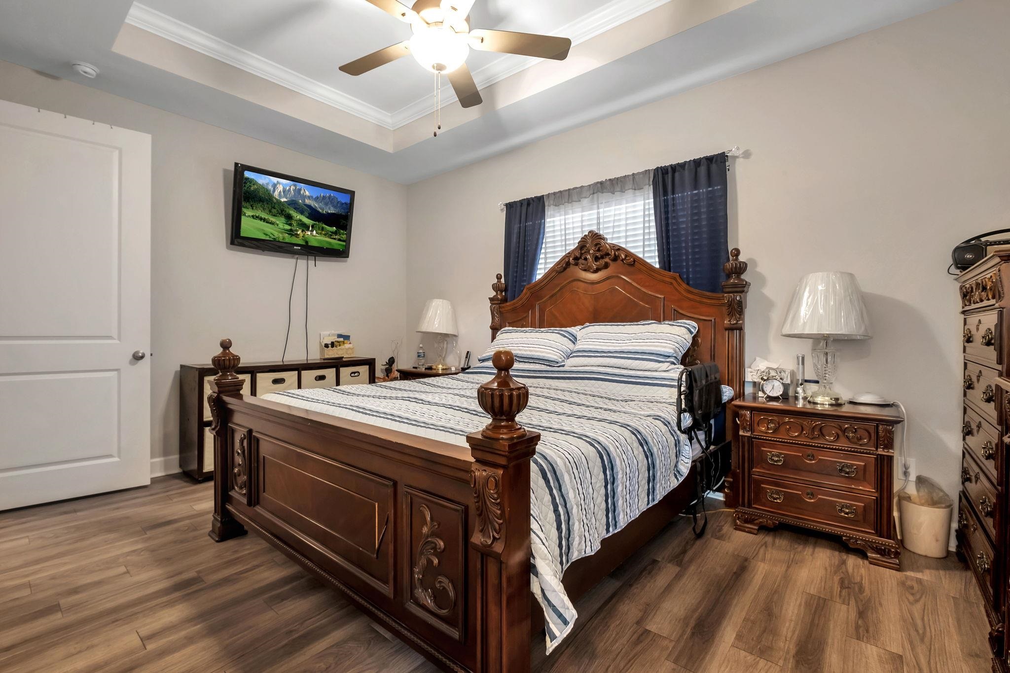 4500 River Breeze Lane