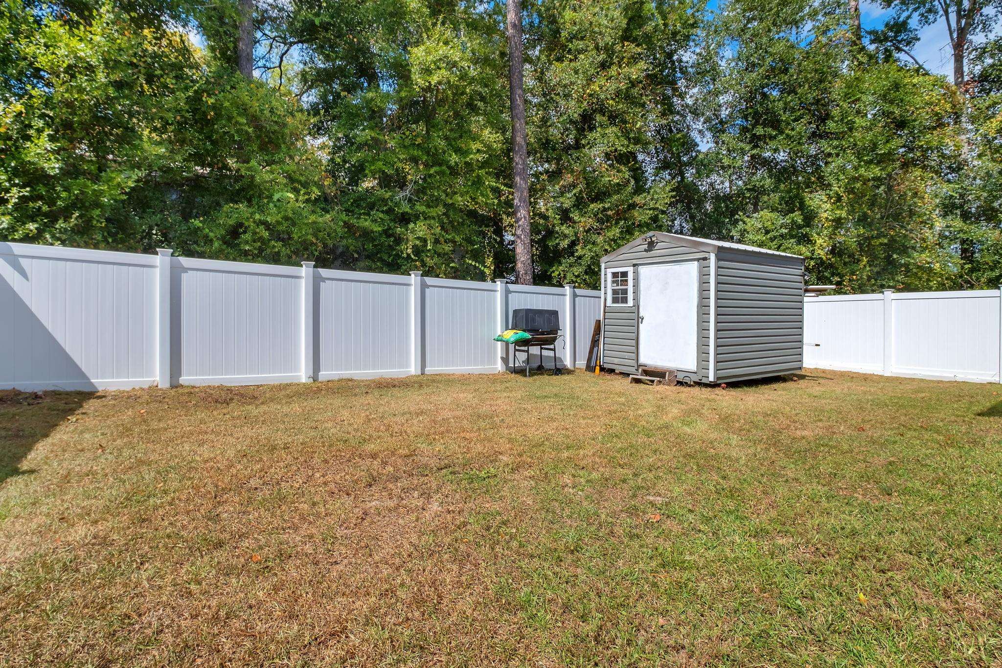 4500 River Breeze Lane