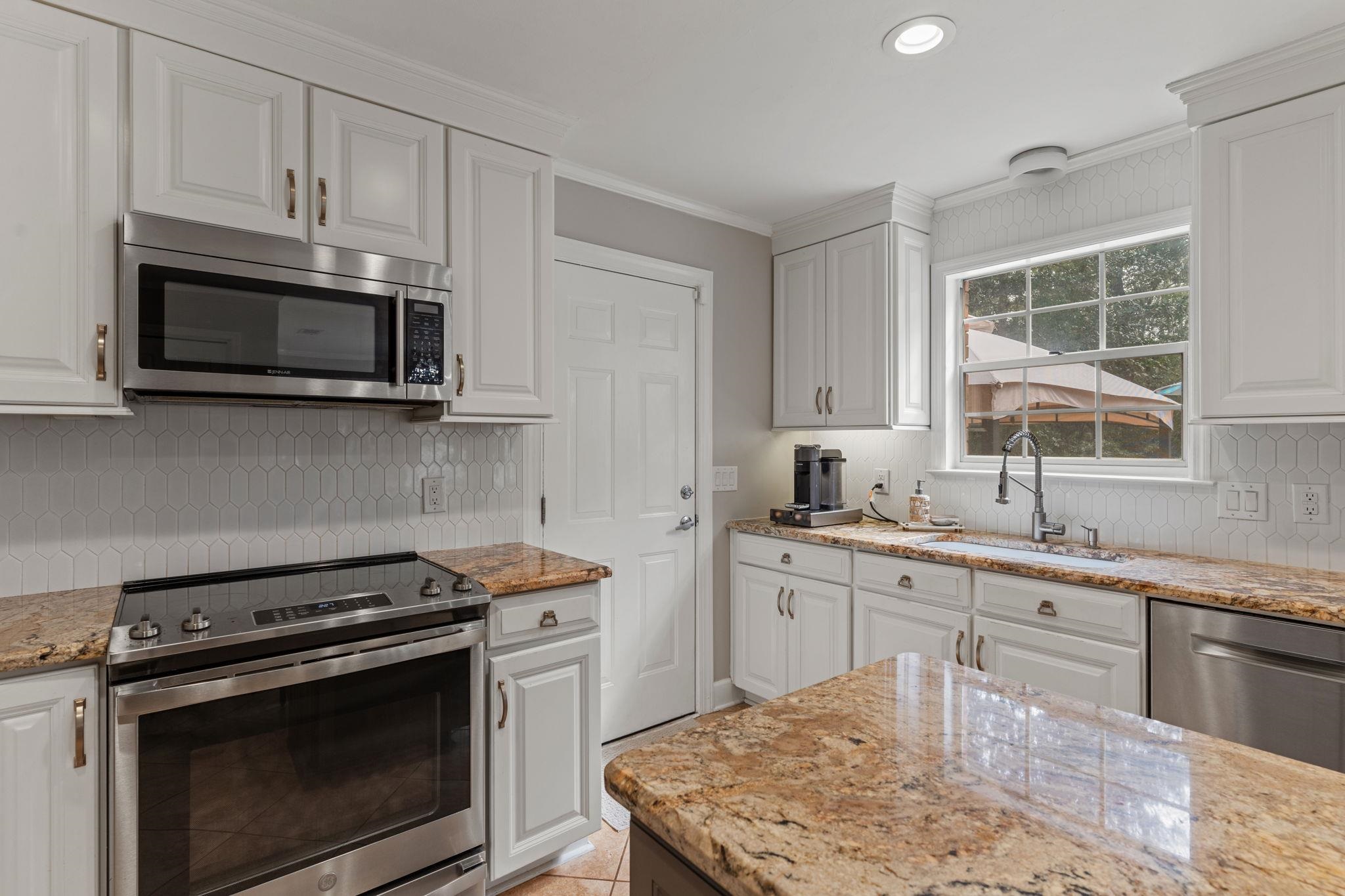 2529 Goose Pond Court