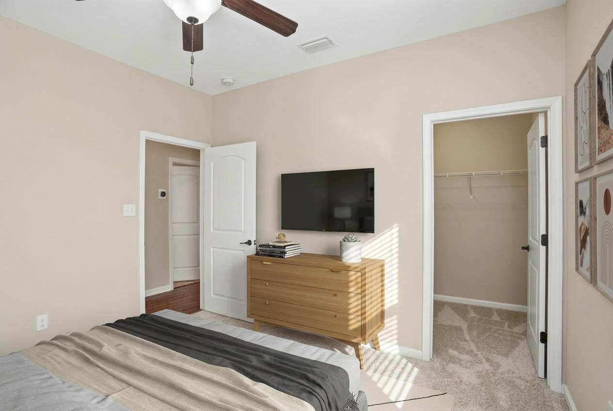 4271 Old Plantation Loop