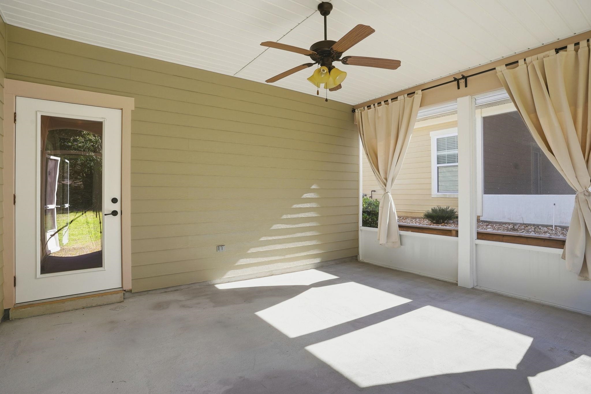 4271 Old Plantation Loop