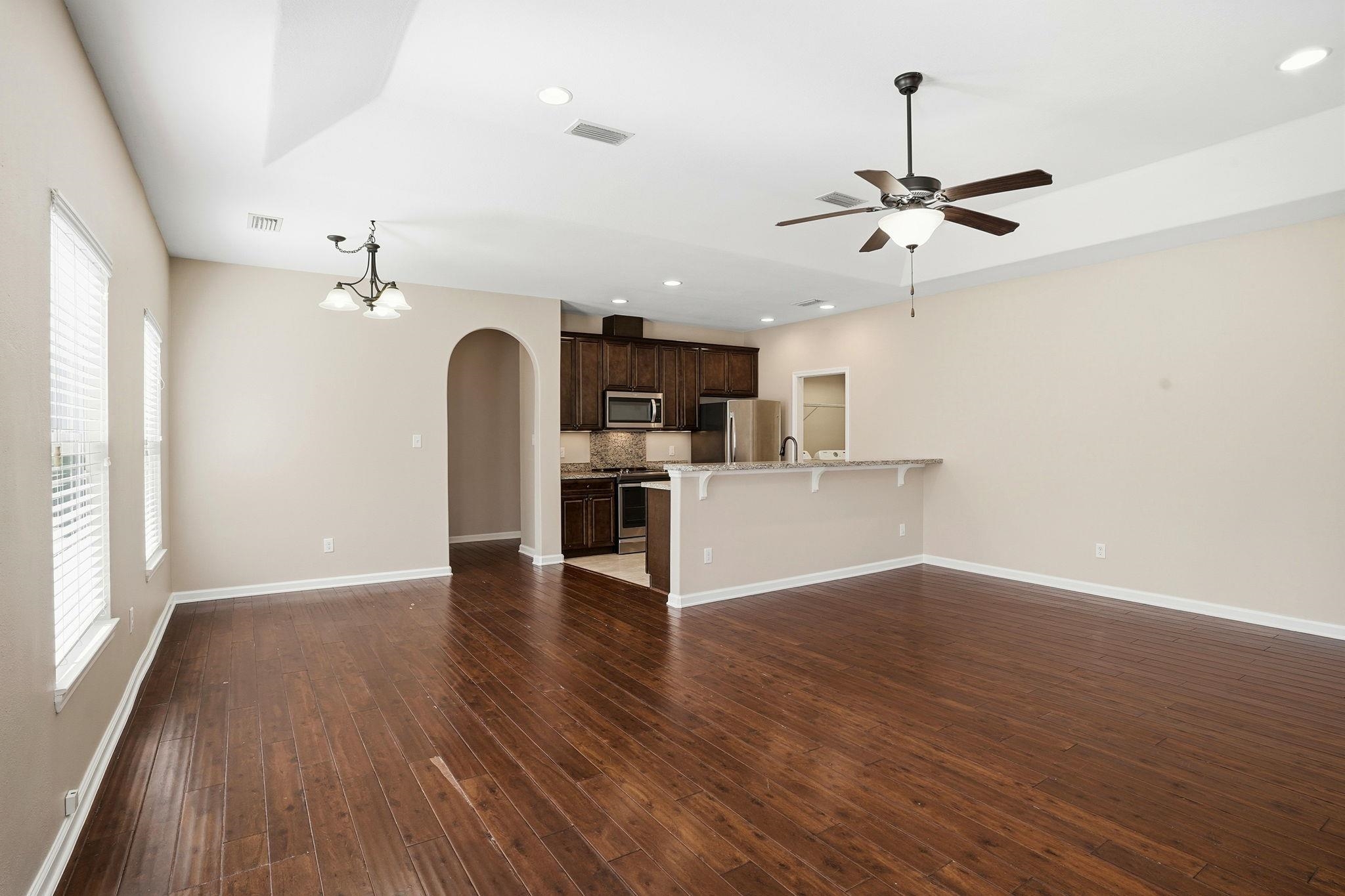 4271 Old Plantation Loop