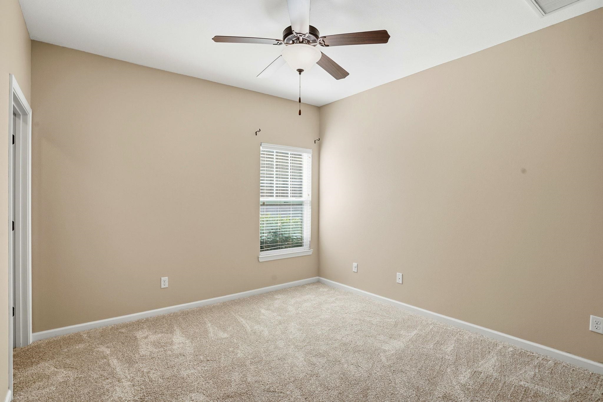 4271 Old Plantation Loop