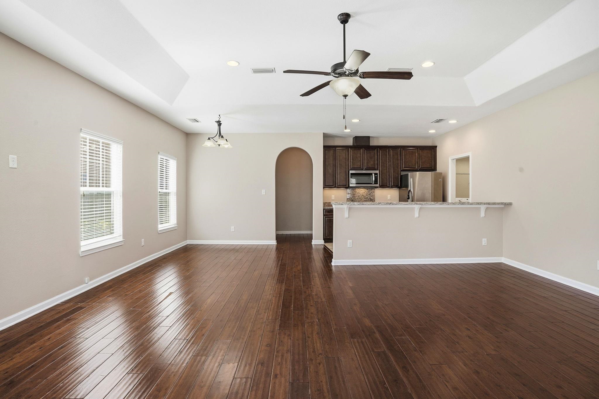 4271 Old Plantation Loop