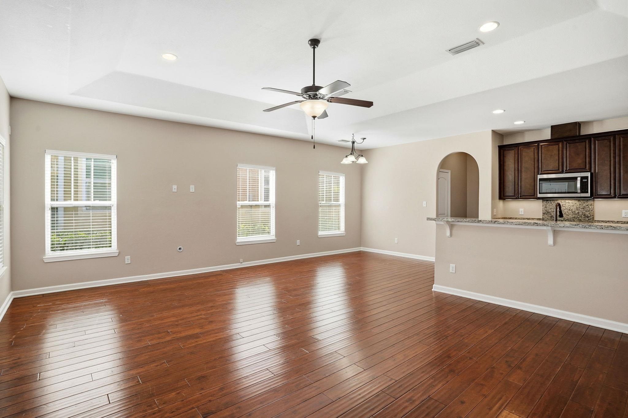 4271 Old Plantation Loop