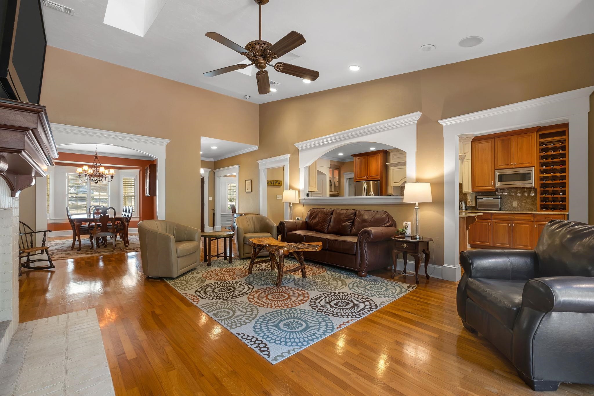 2007 Middlewood Drive