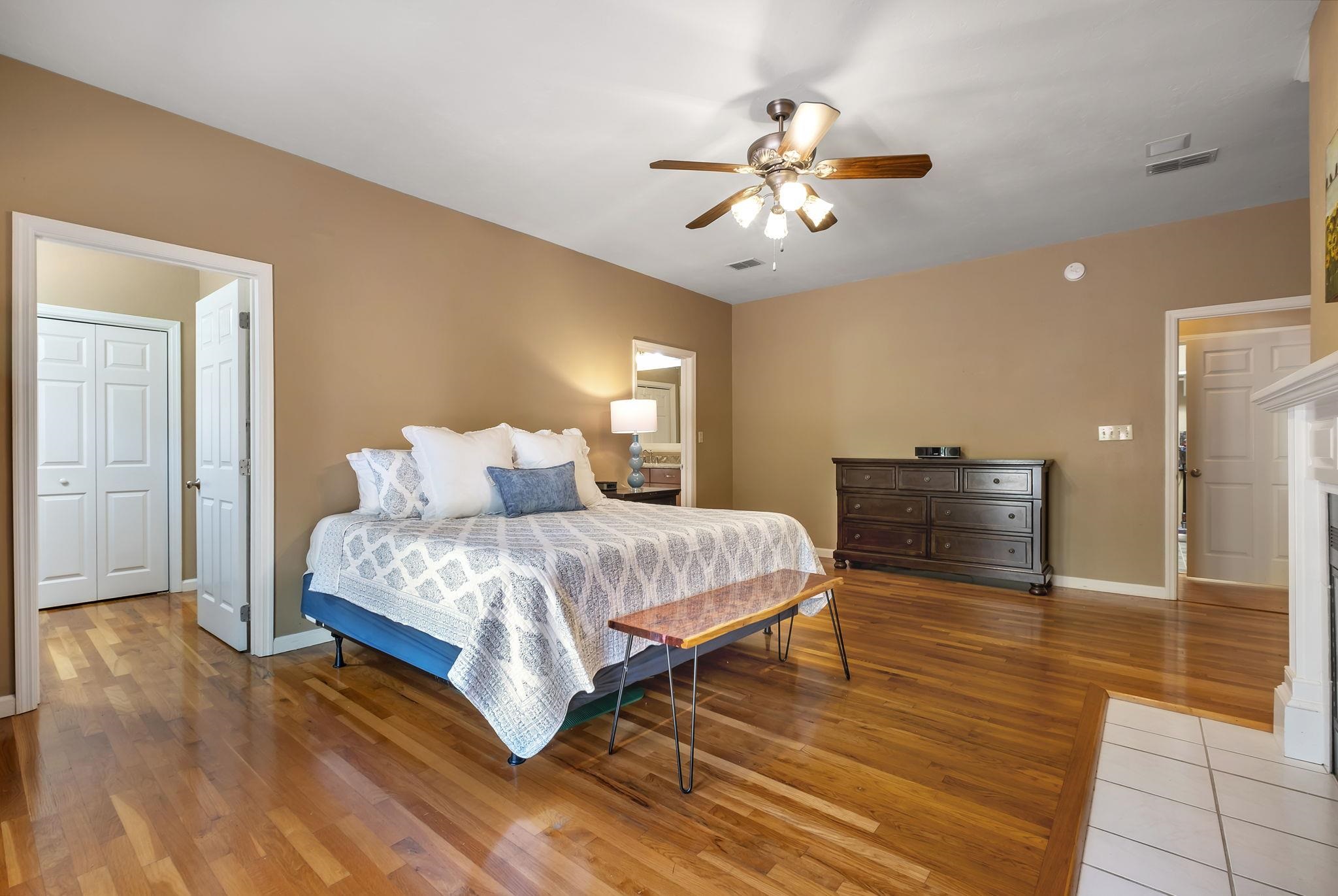 2007 Middlewood Drive