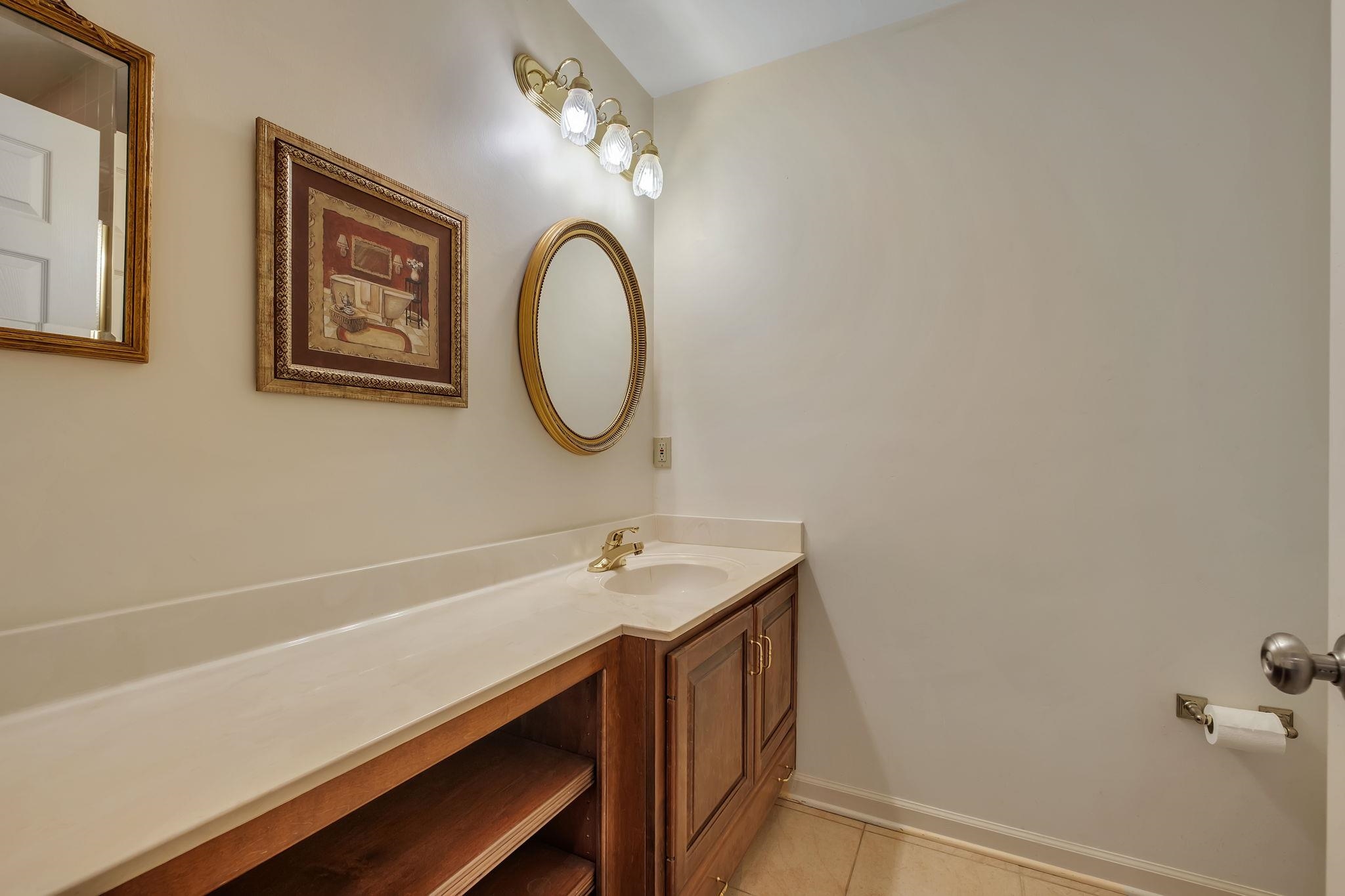 2007 Middlewood Drive