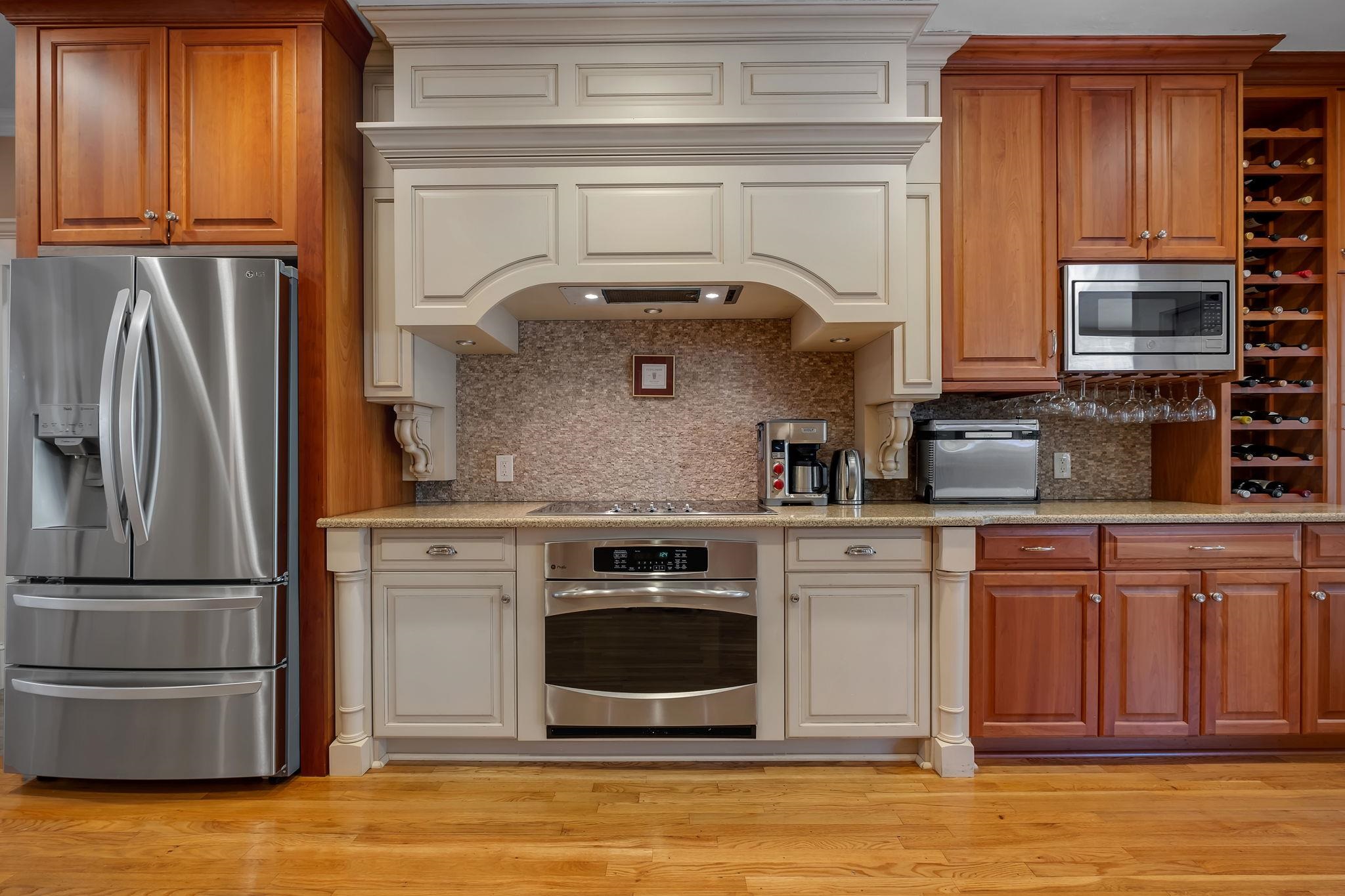 2007 Middlewood Drive