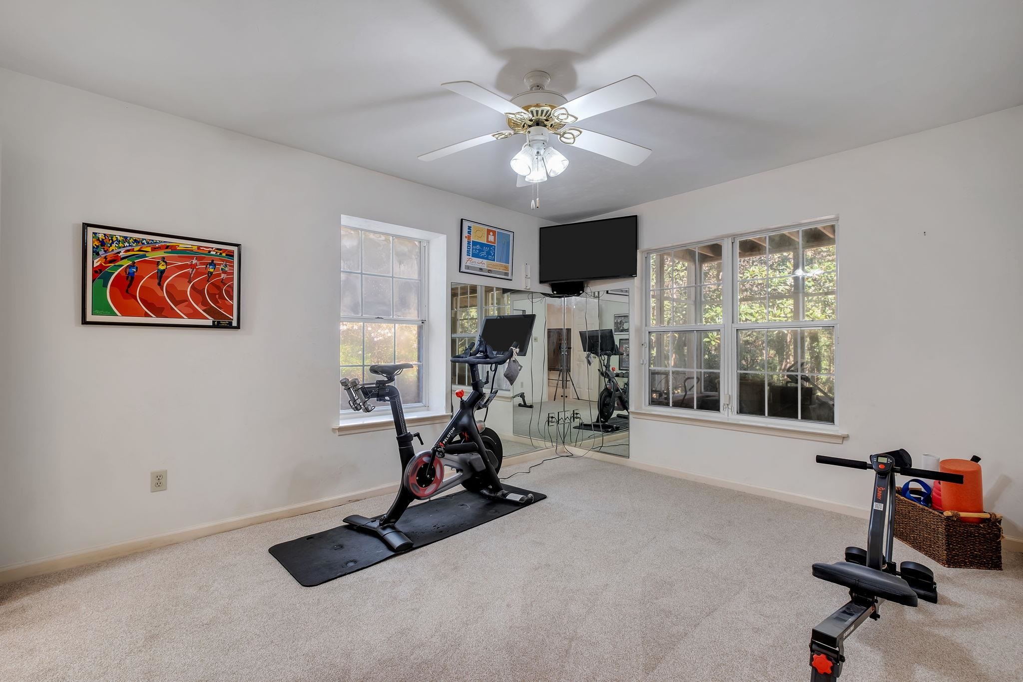 2007 Middlewood Drive