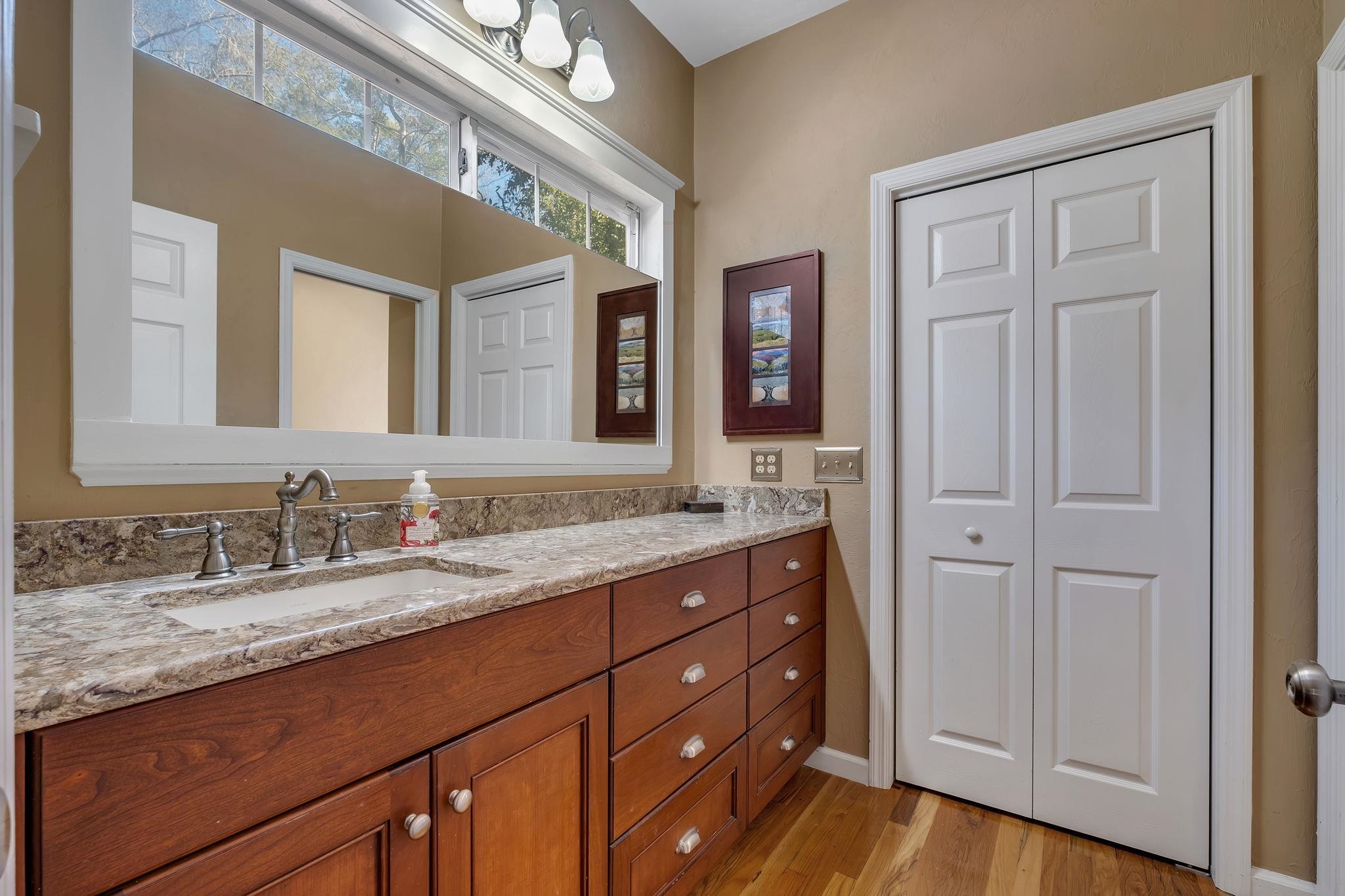 2007 Middlewood Drive