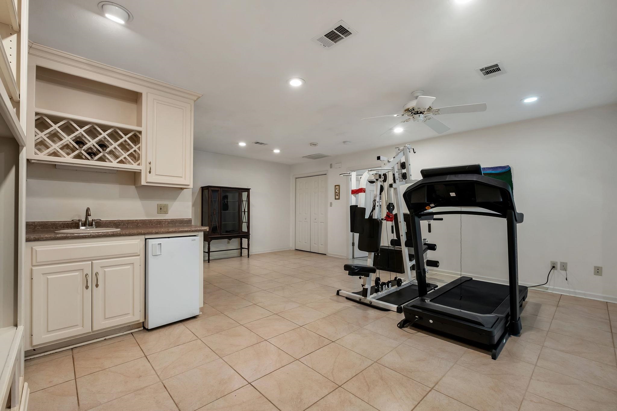 2007 Middlewood Drive