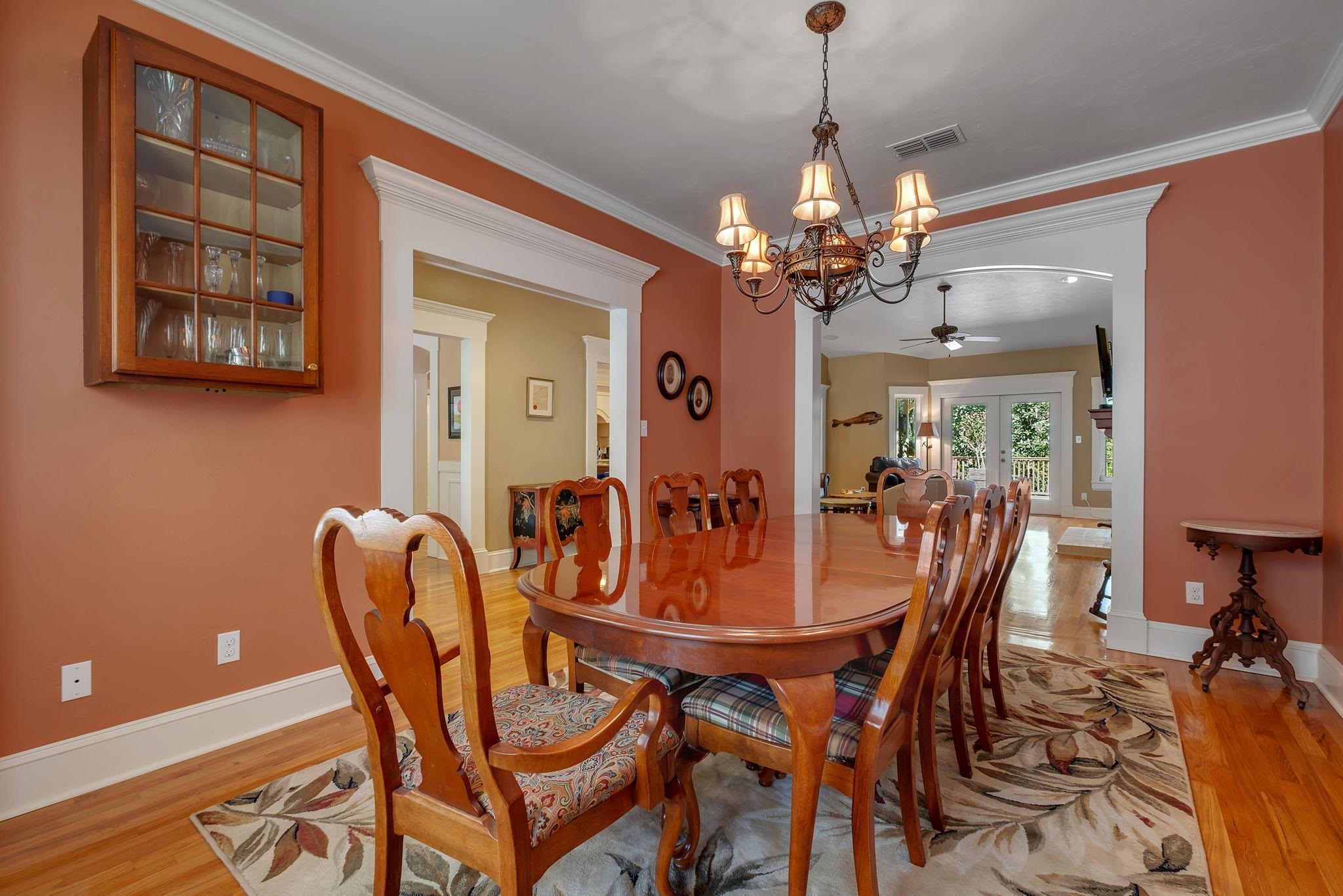 2007 Middlewood Drive