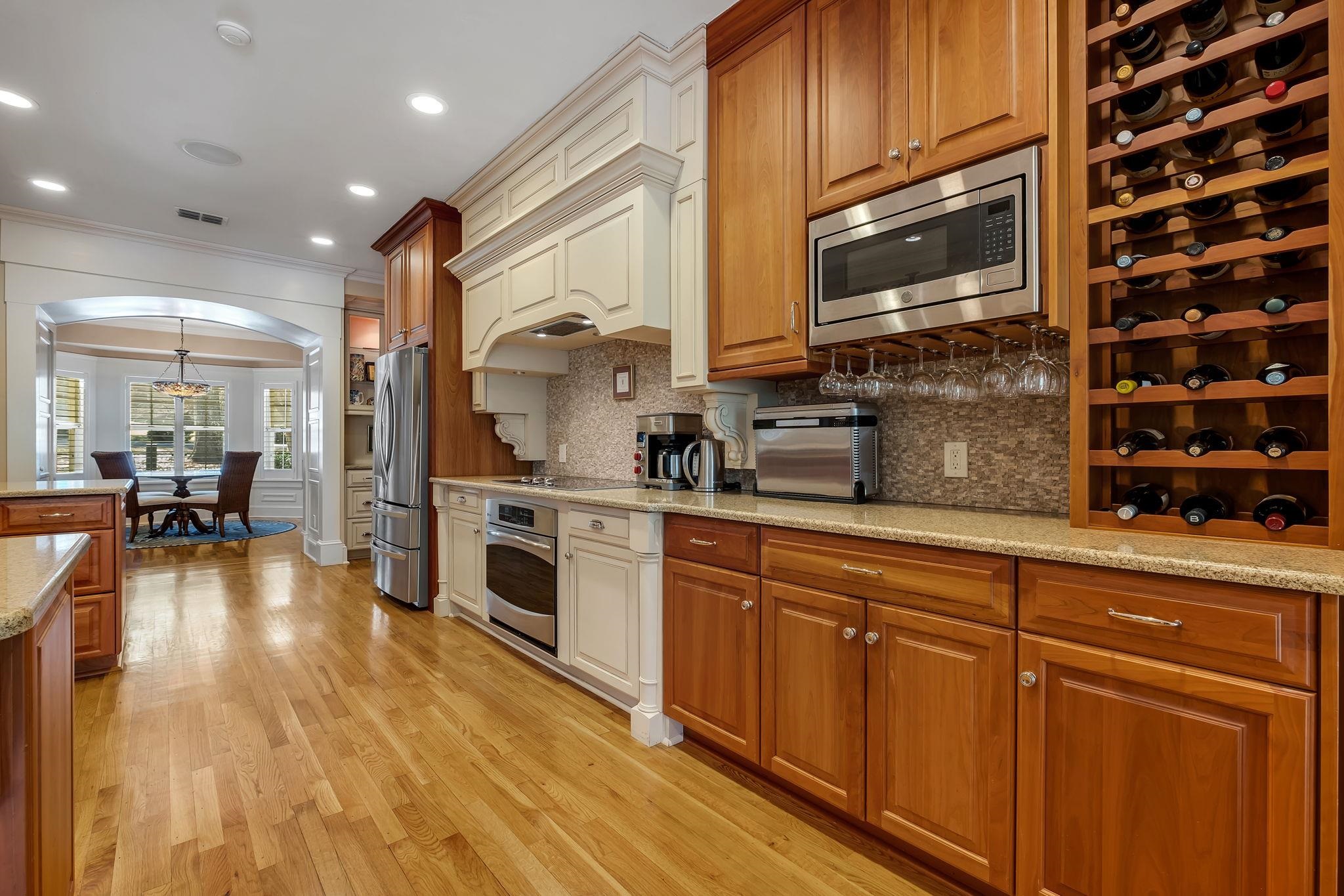 2007 Middlewood Drive