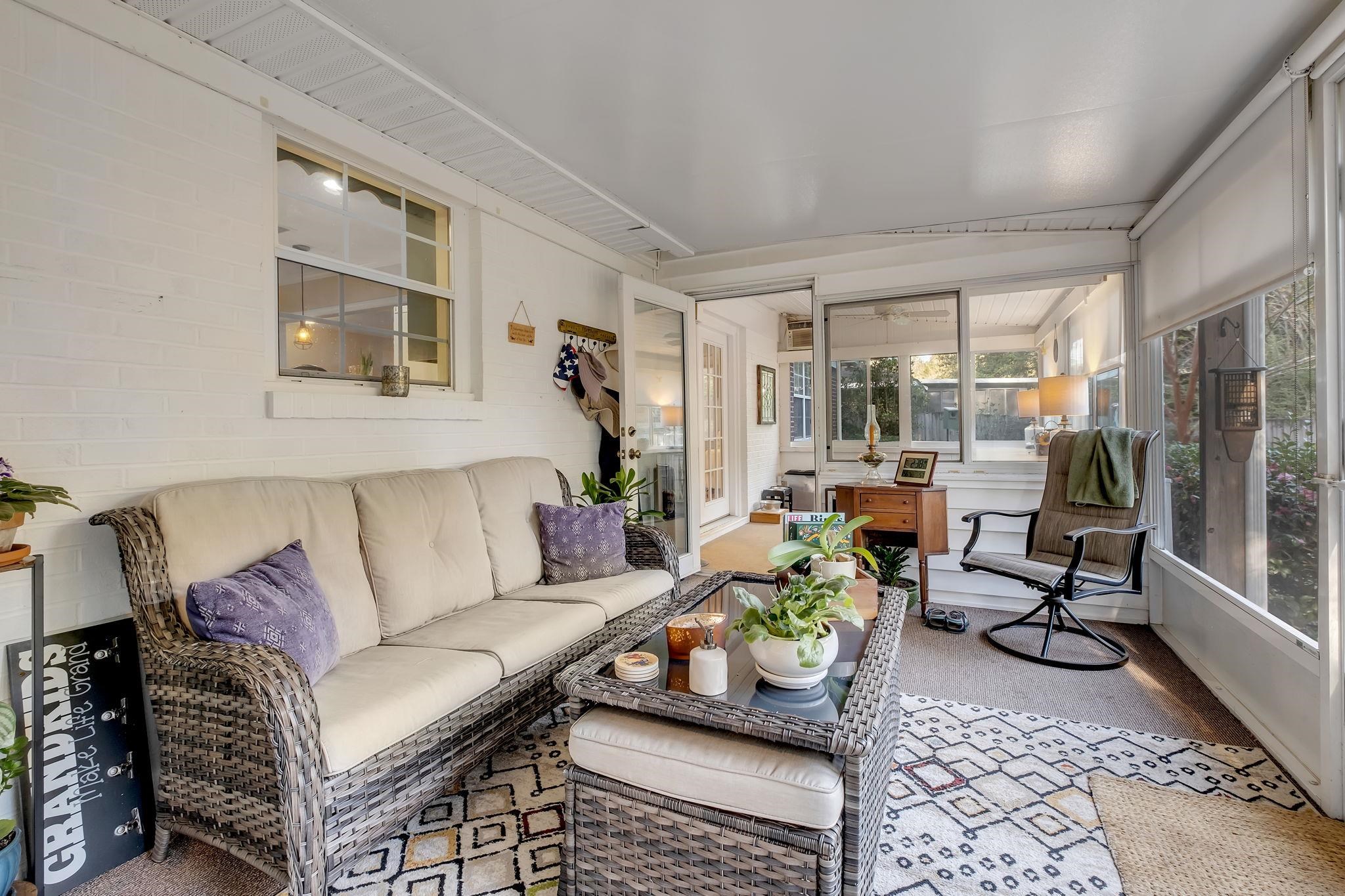 751 Violet Street