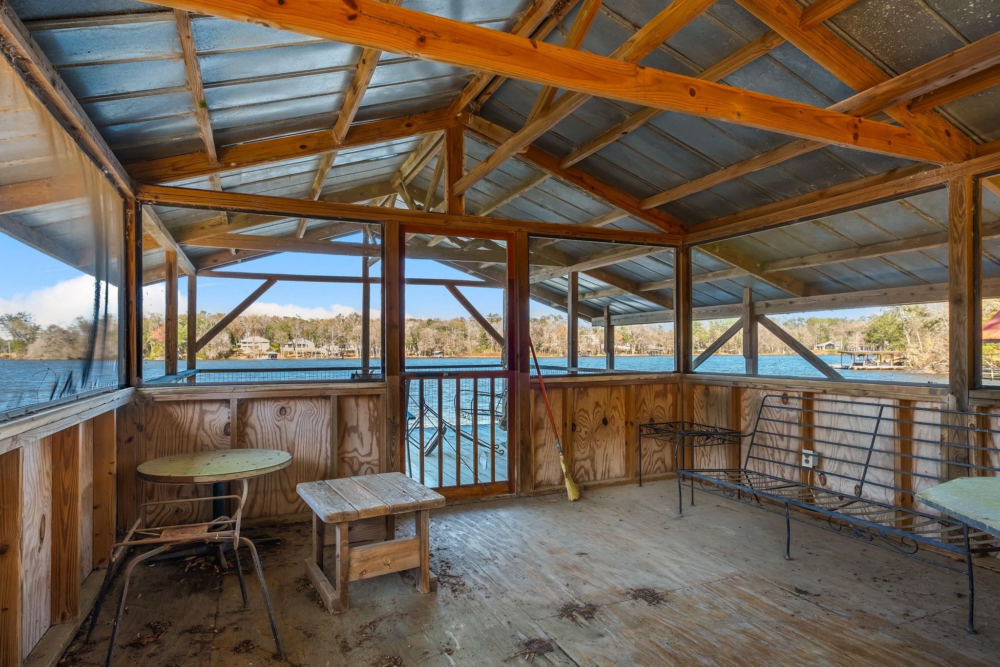 24212 / 4158 Lanier Street