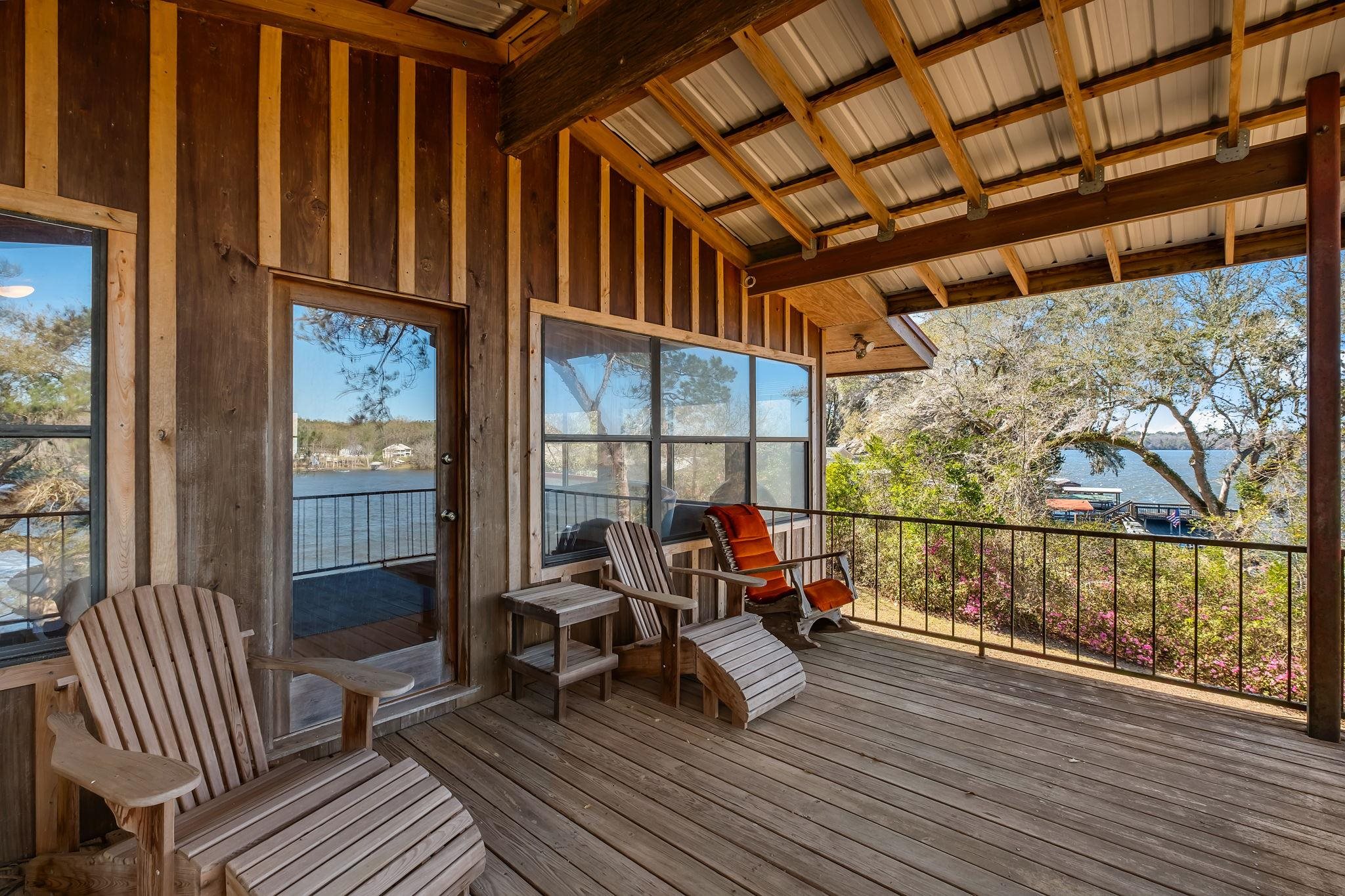 24212 / 4158 Lanier Street