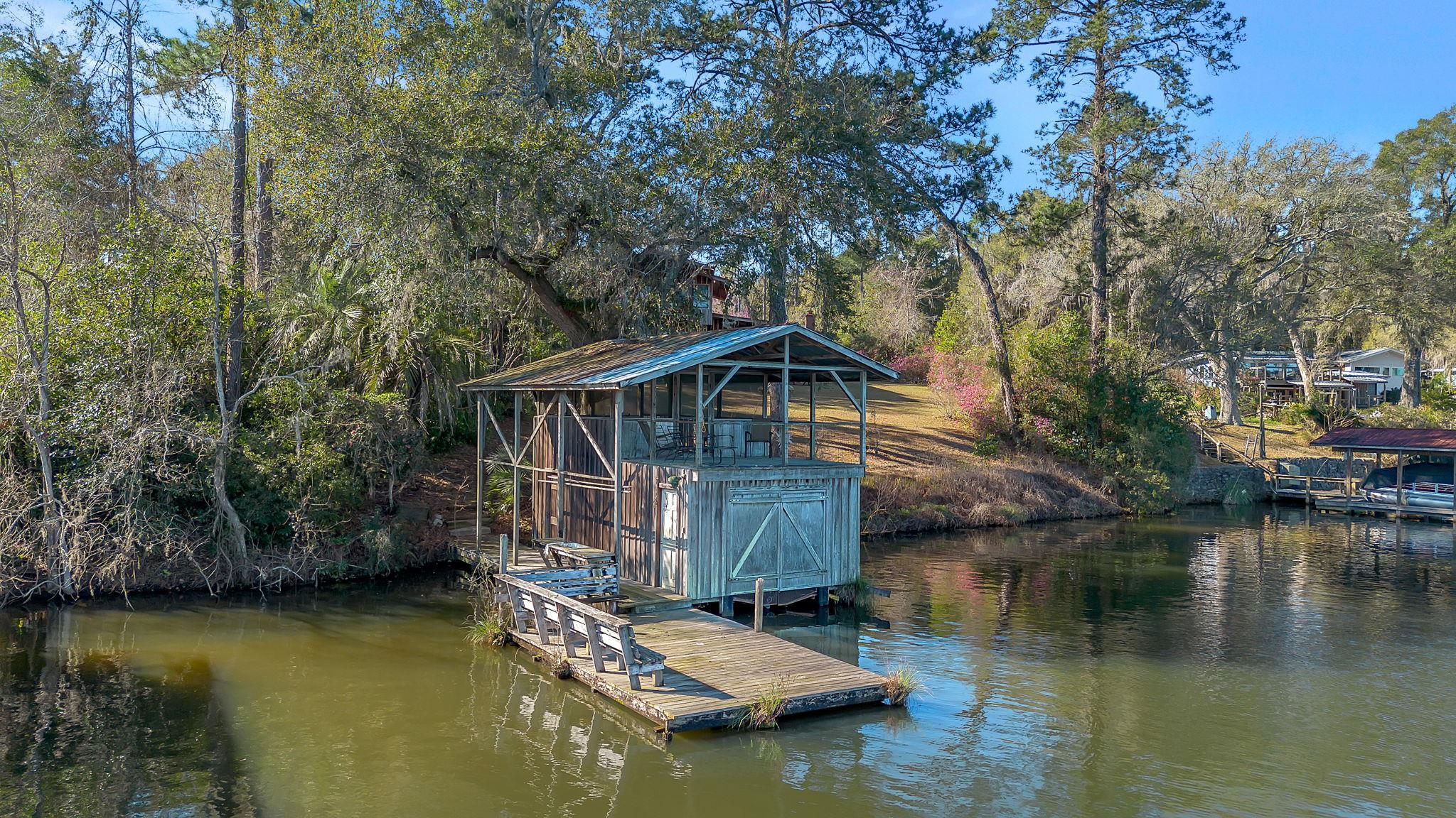 24212 / 4158 Lanier Street