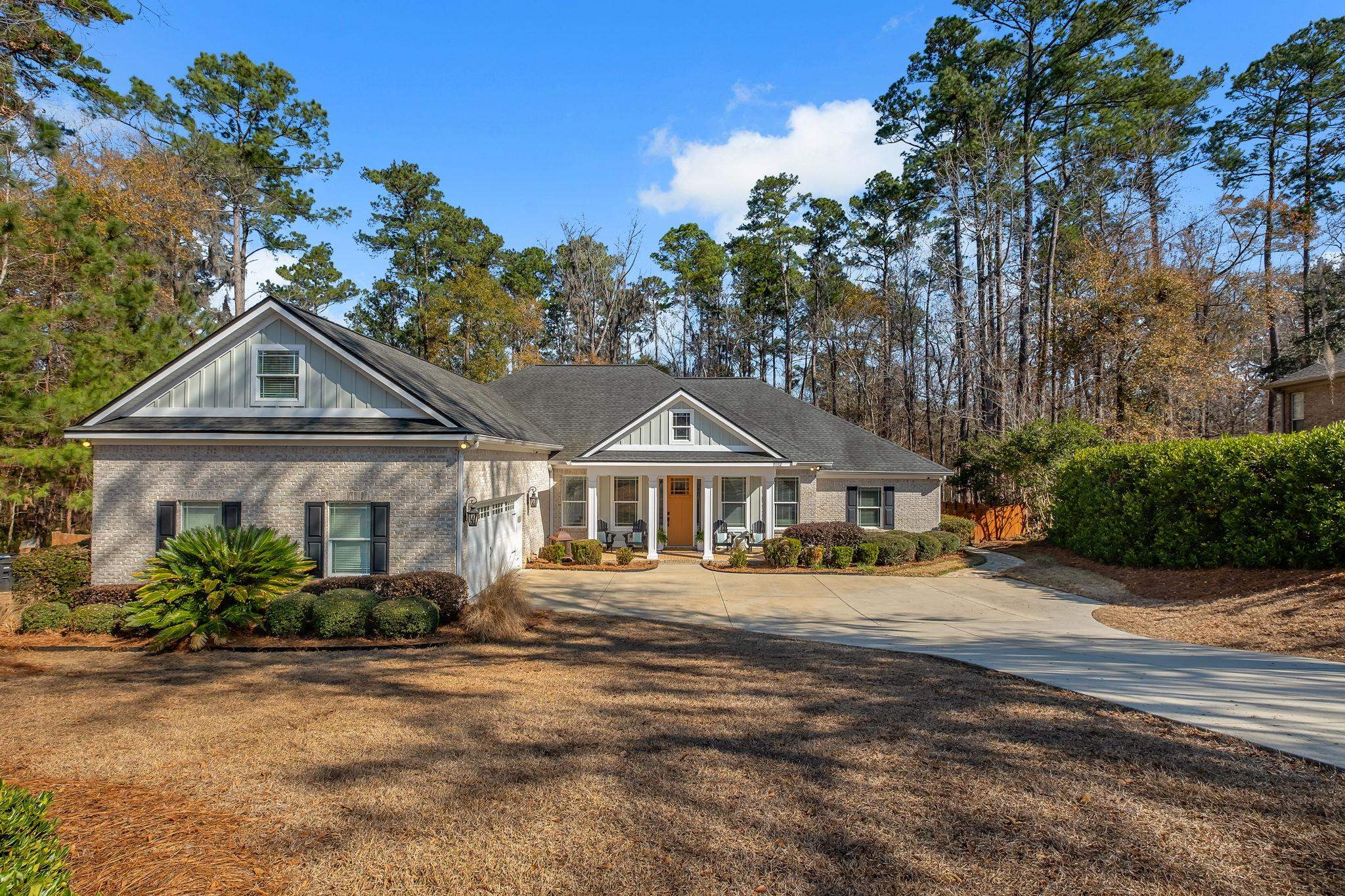9192 SHOAL CREEK Drive