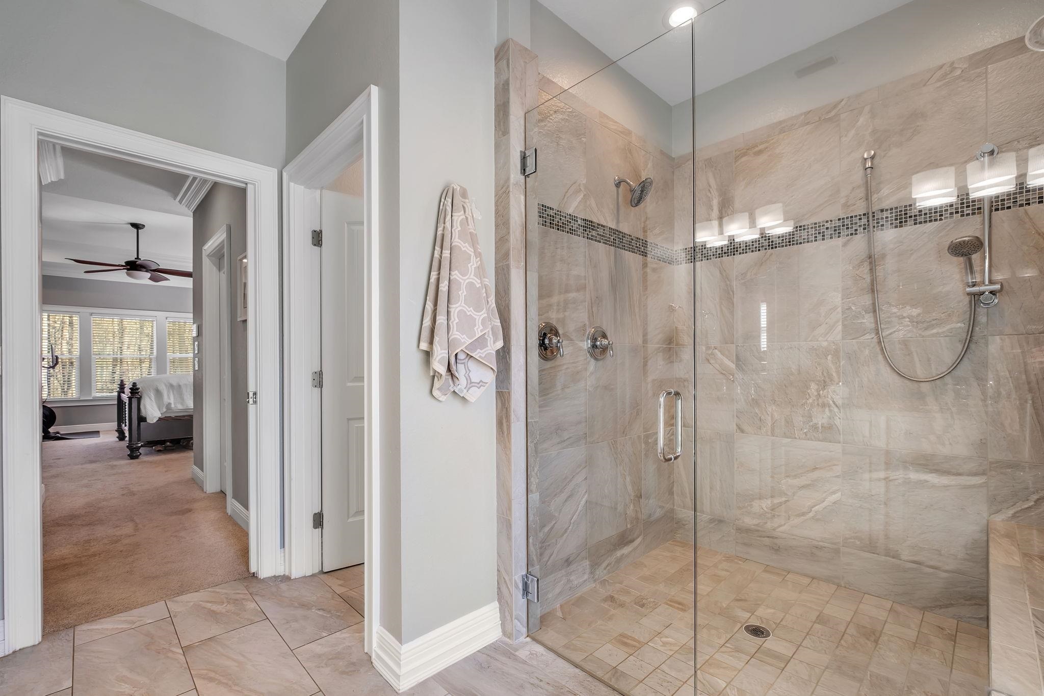 9192 SHOAL CREEK Drive