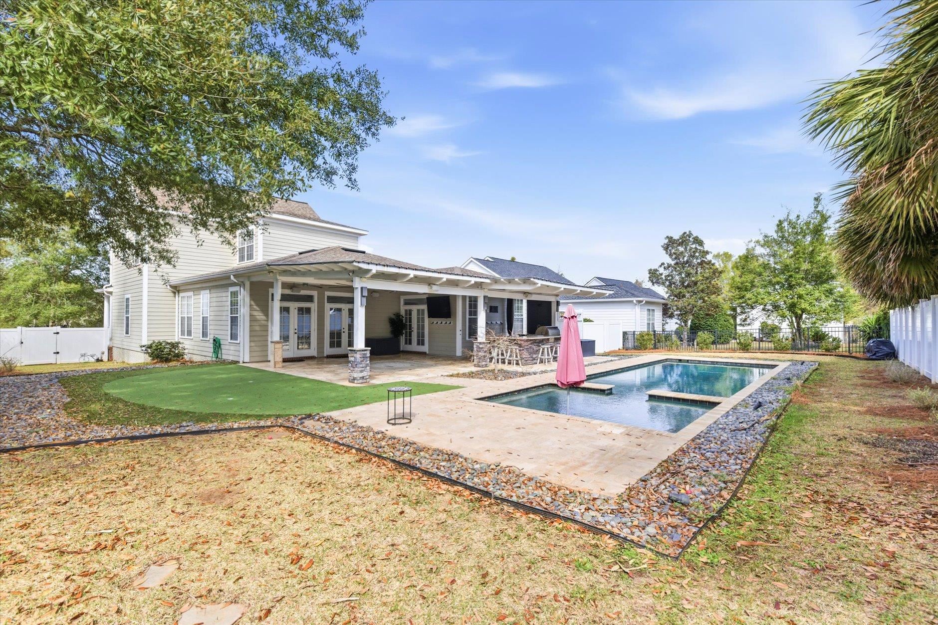 3733 Longfellow Road