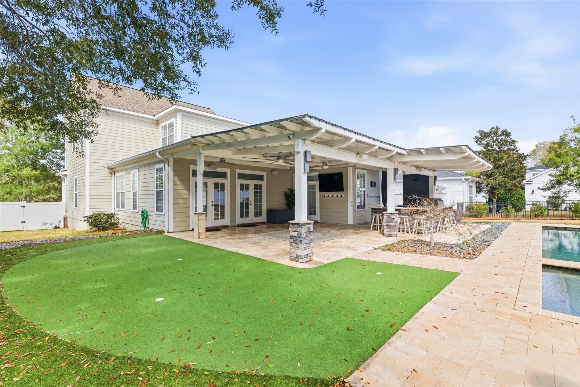 3733 Longfellow Road