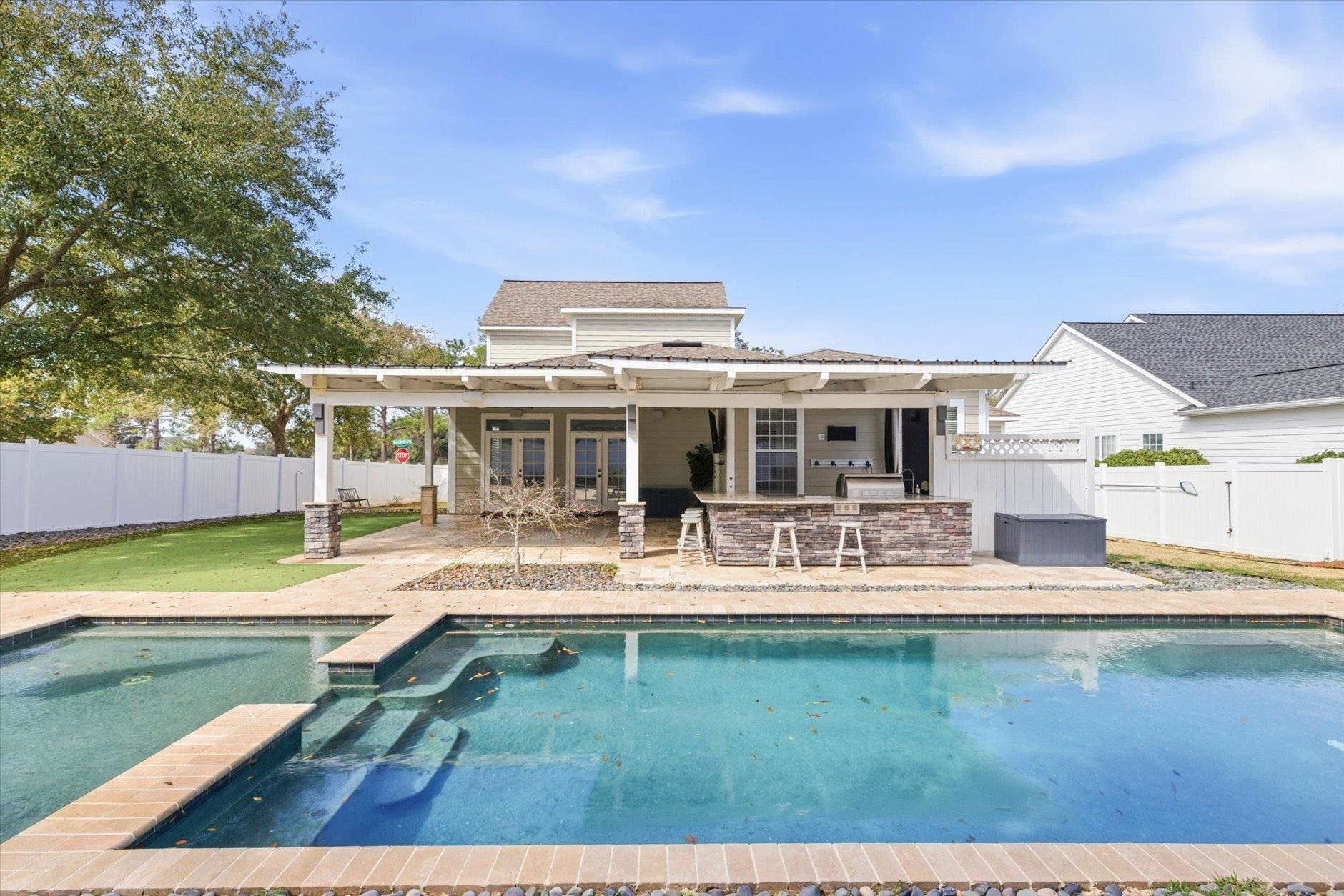 3733 Longfellow Road