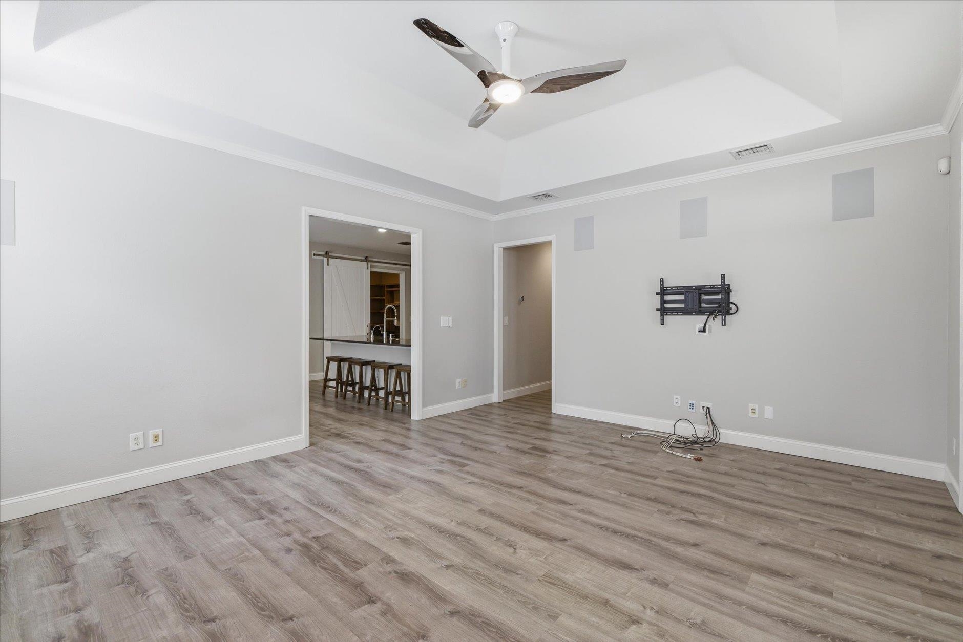 3733 Longfellow Road