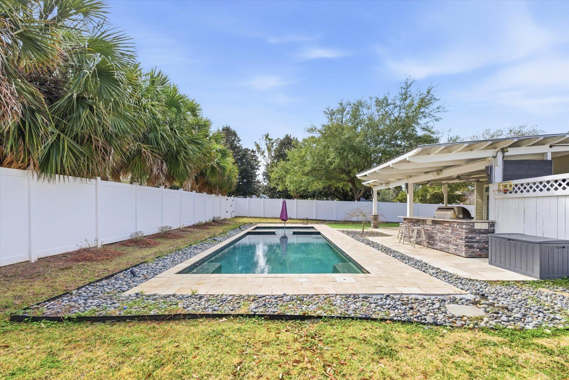 3733 Longfellow Road