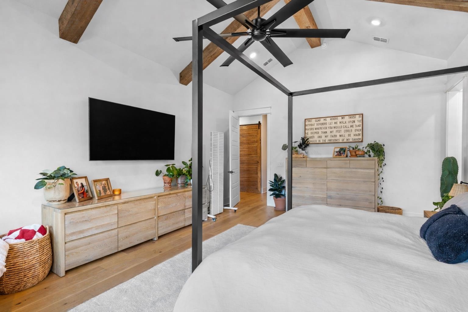 8014 Susan Bradford Lane