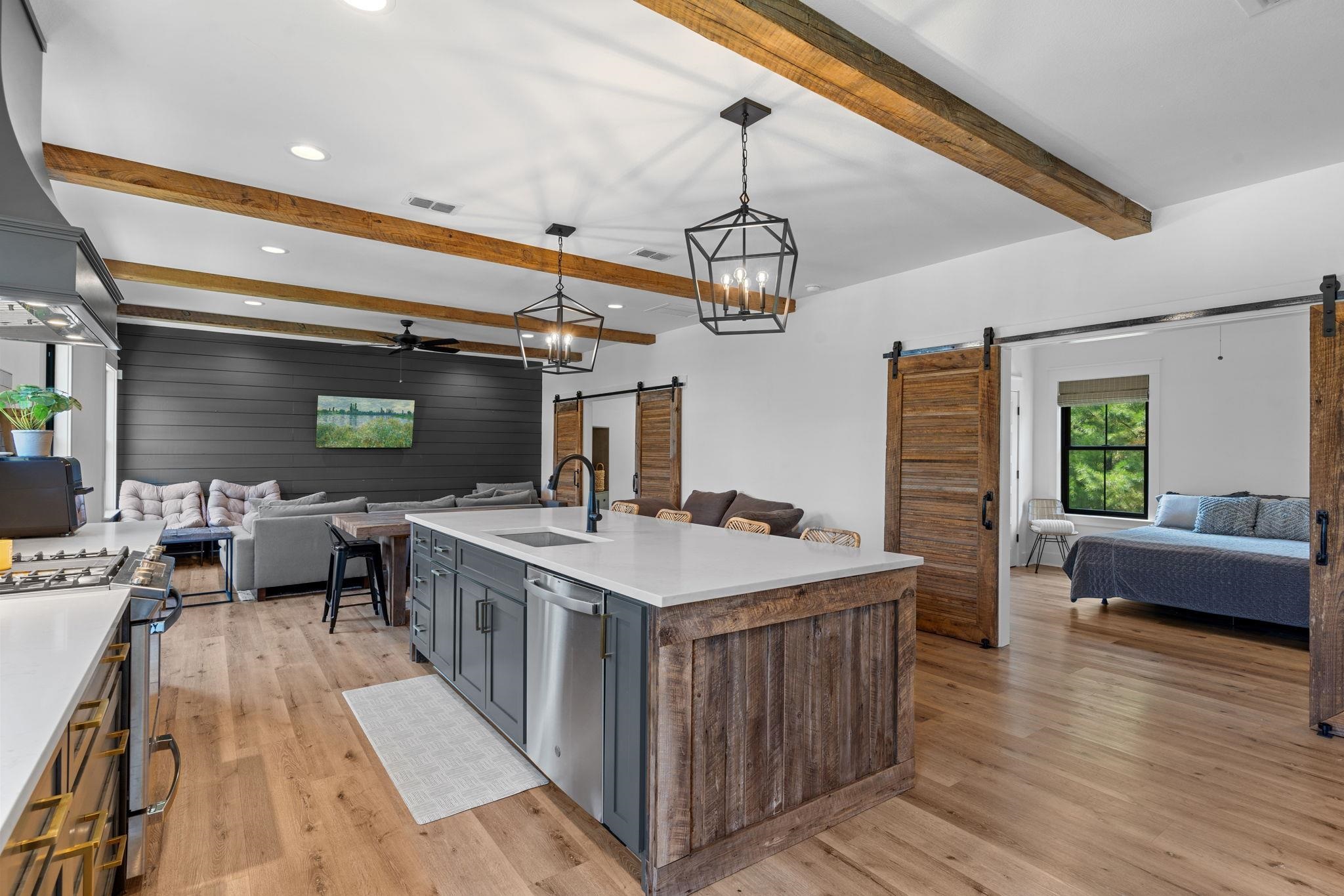 8014 Susan Bradford Lane