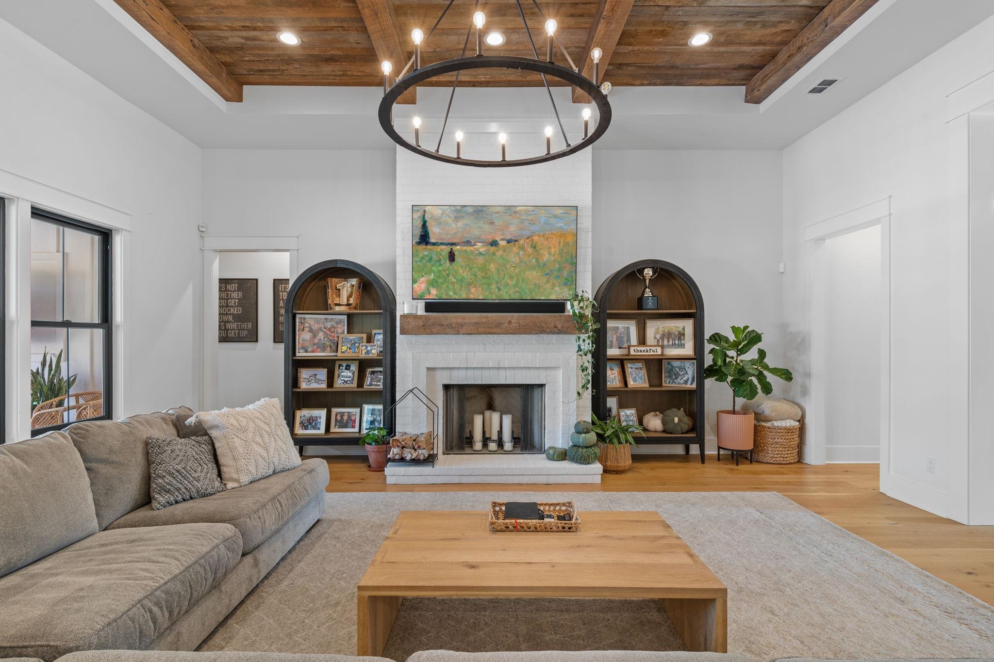 8014 Susan Bradford Lane